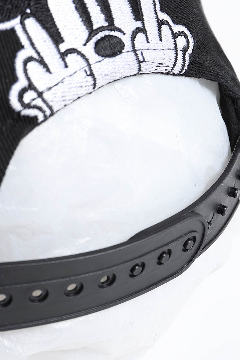 DND4DES Mickey Mouse Embroidery Cap