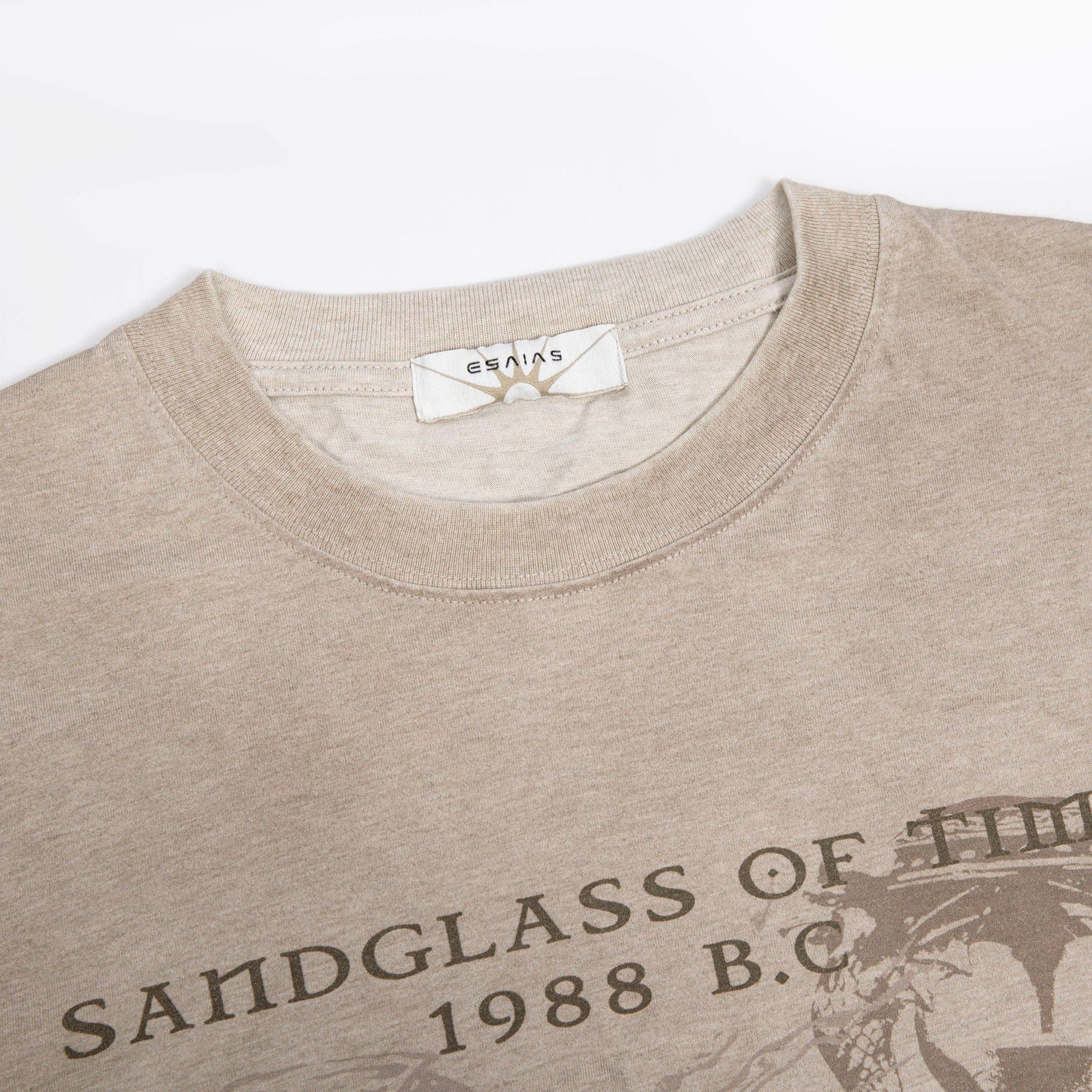 ESAIAS Hourglass Washed Gradient Raw-Edge T-Shirt