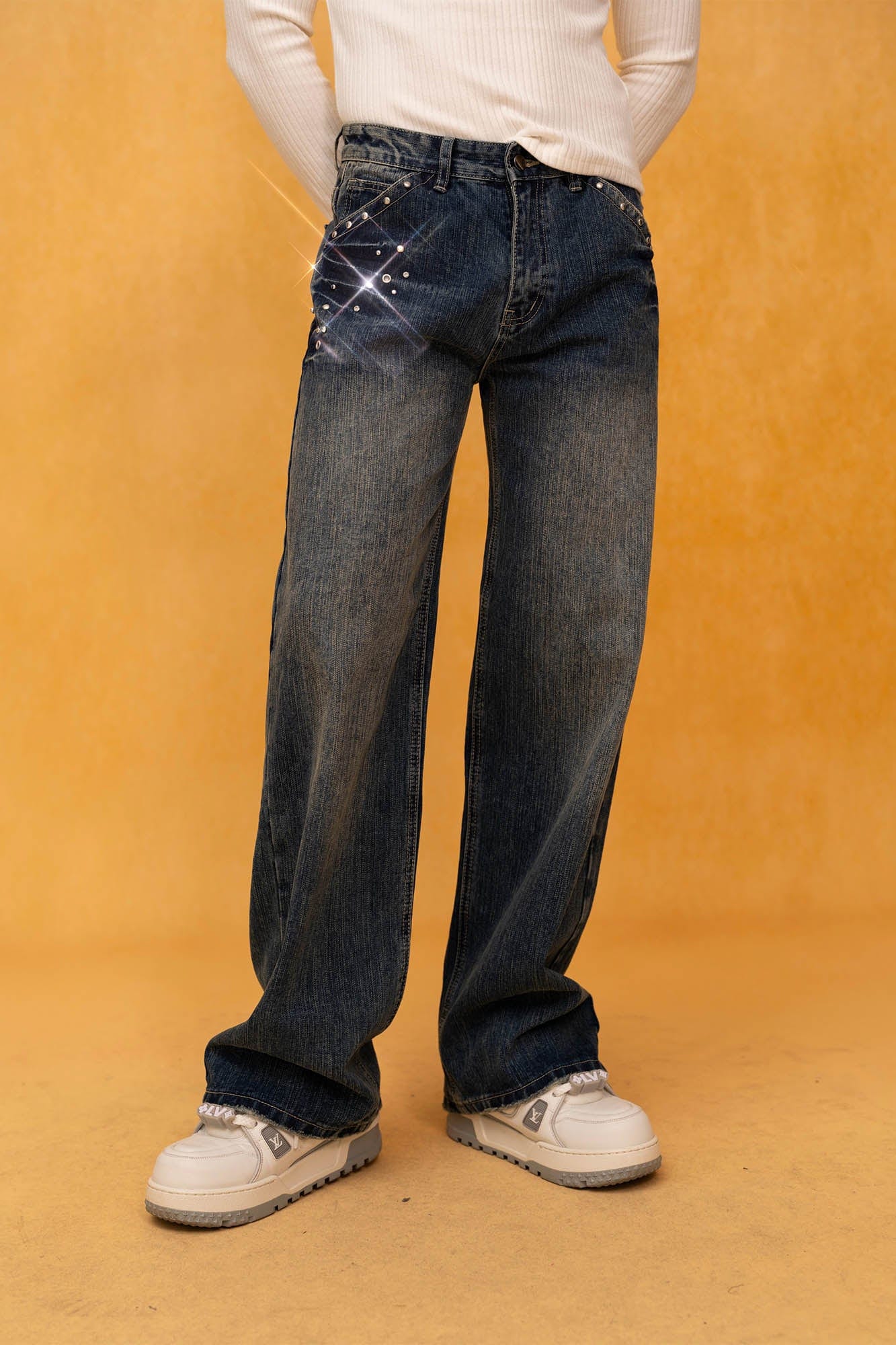 CLP Retro Waist Rivet Straight-Leg Jeans