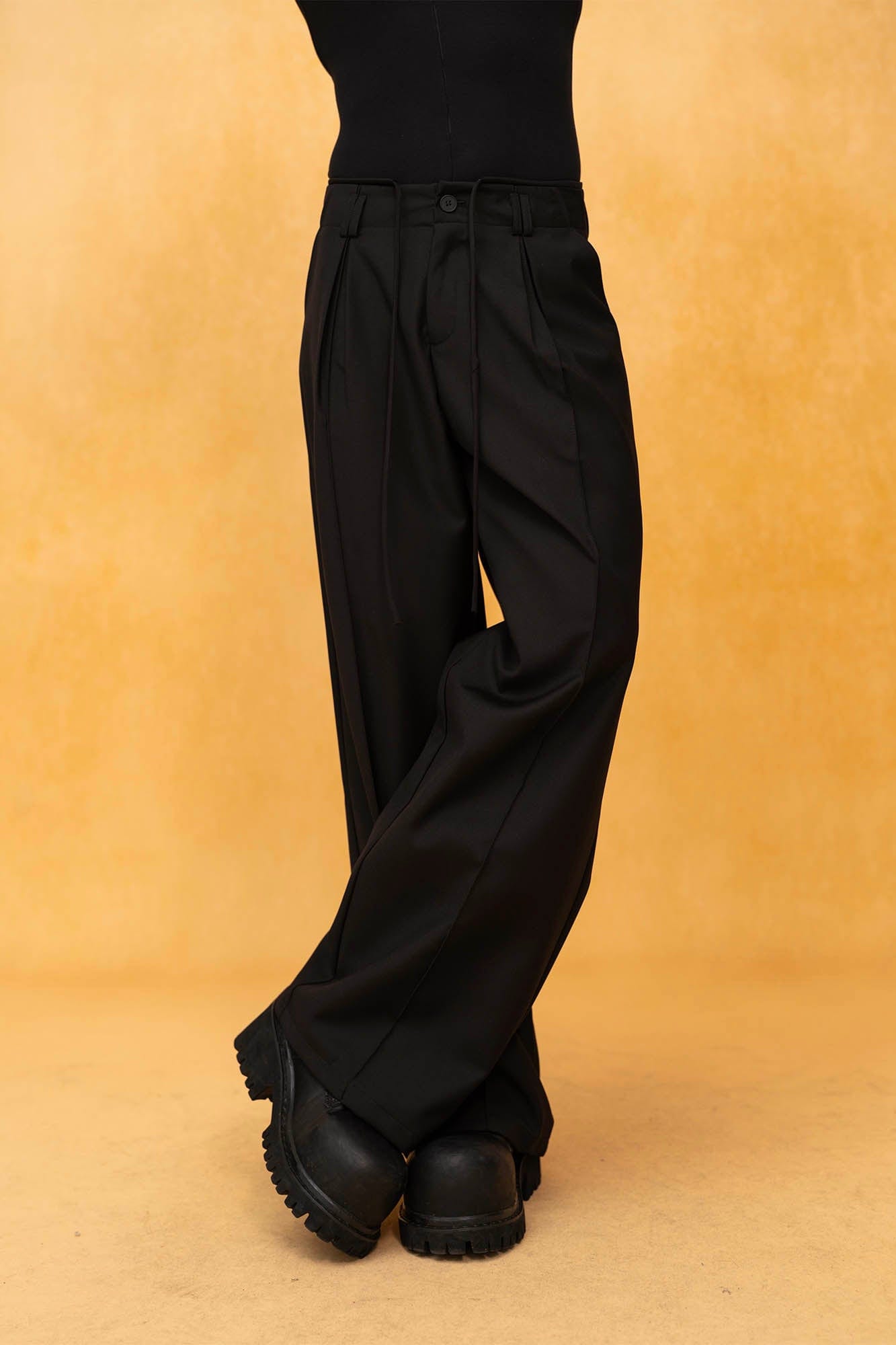 CLP Tucked Pleats Wide-Leg Trousers
