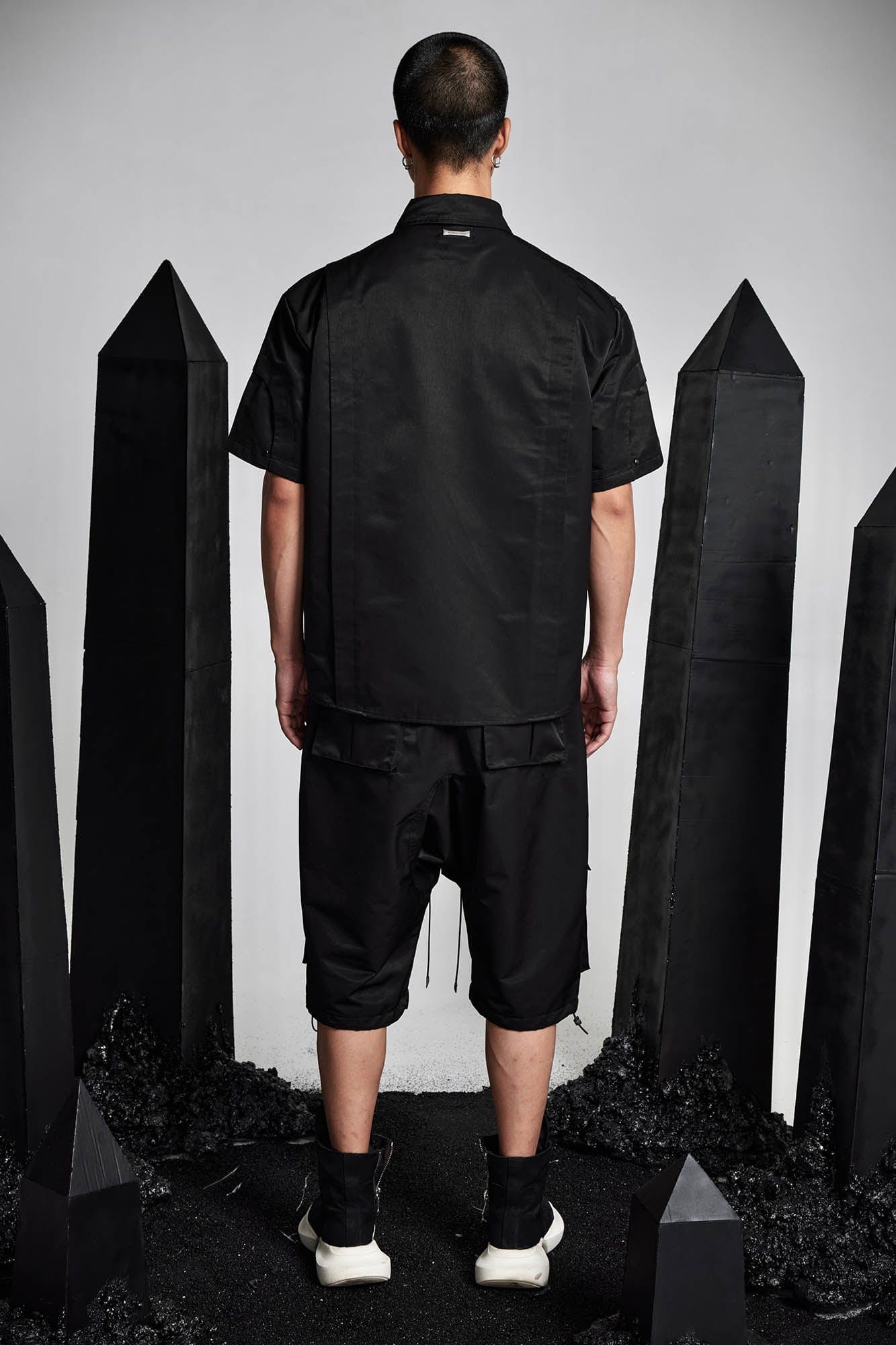 SSIN7 Multi-Pocket Satin Drawstring Shorts