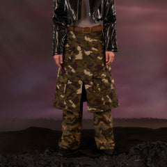 KADAKADA Dinosaur-Camo Embossed Multi-Pocket Skirt Pants