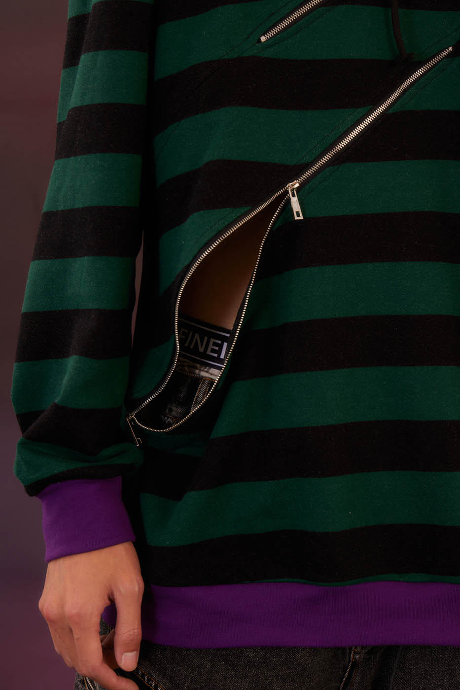KADAKADA Diagonal Zipped Striped Hoodie
