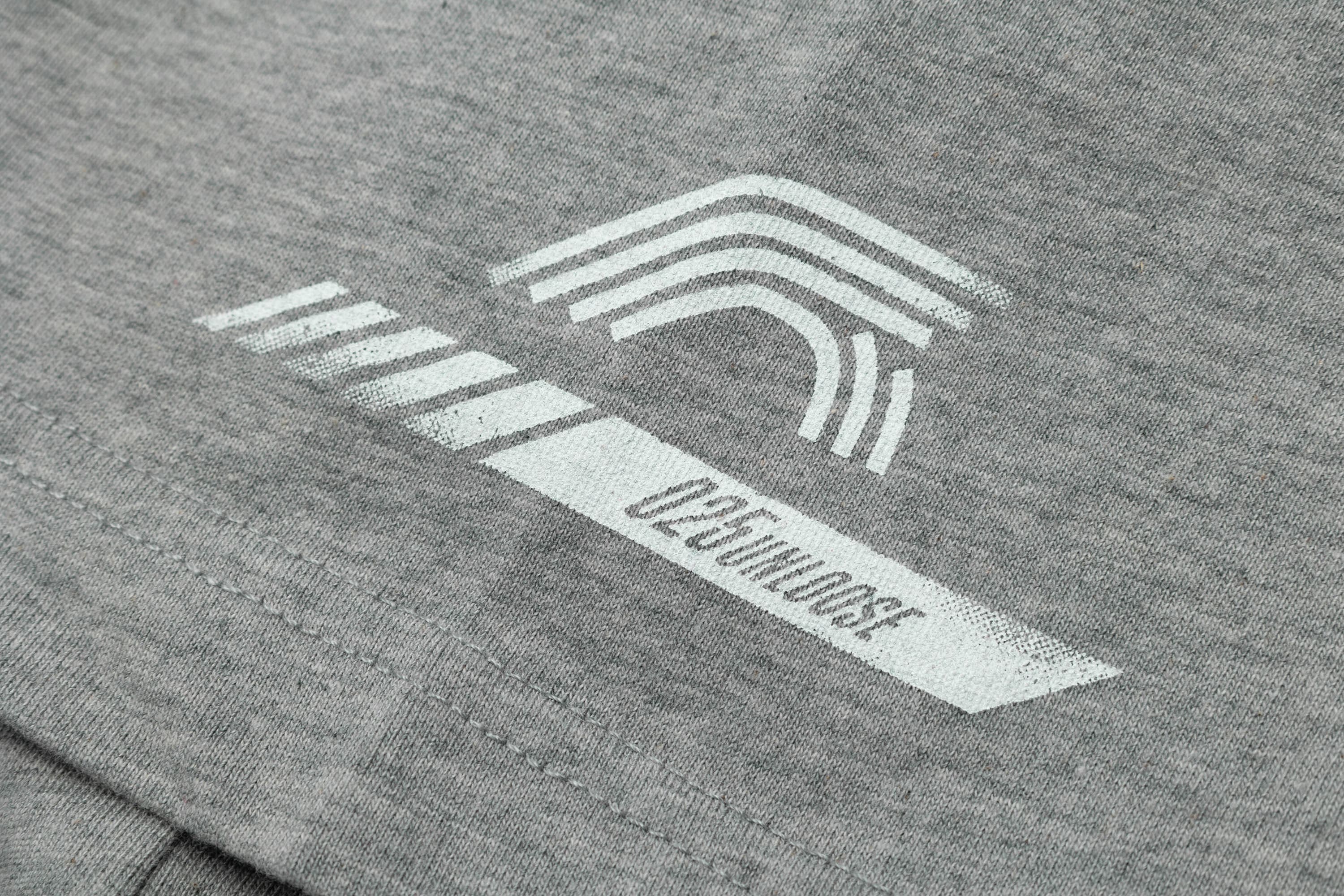 OVDY Retro Distressed Graphic T-Shirt