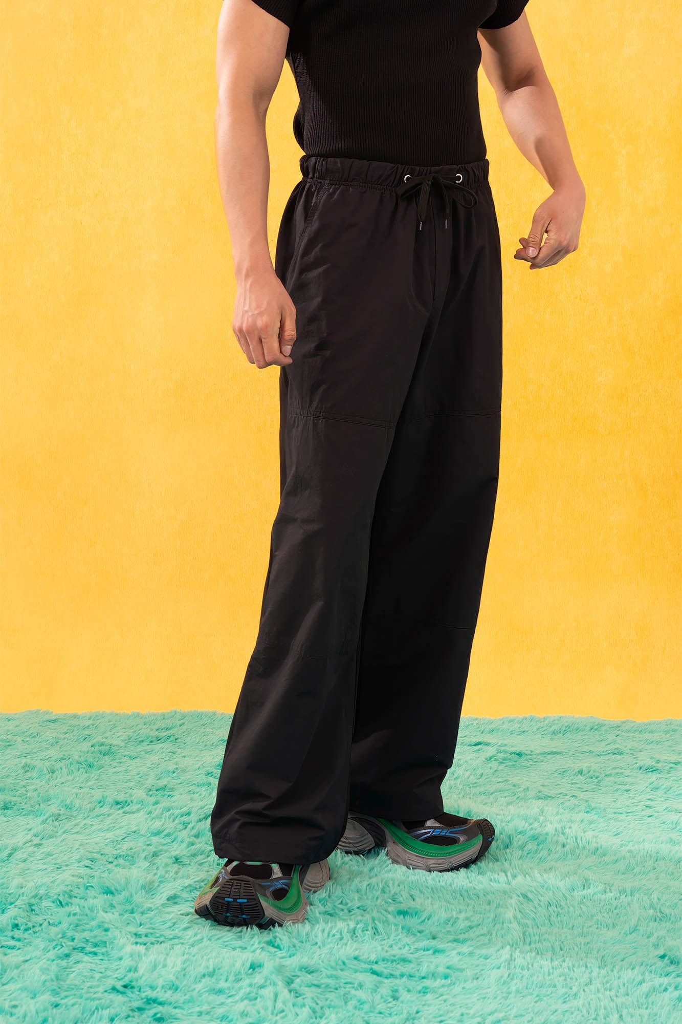 CLP Contrast Panel Drawstring Straight-Leg Pants