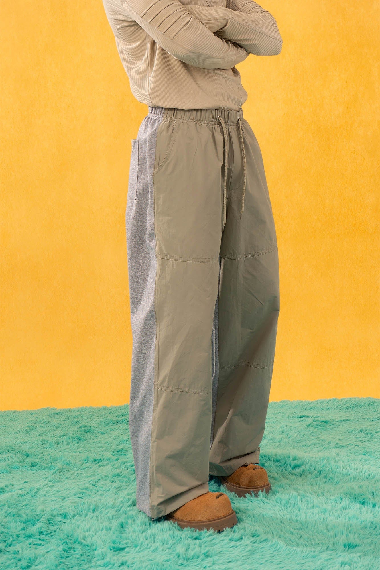 CLP Contrast Panel Drawstring Straight-Leg Pants