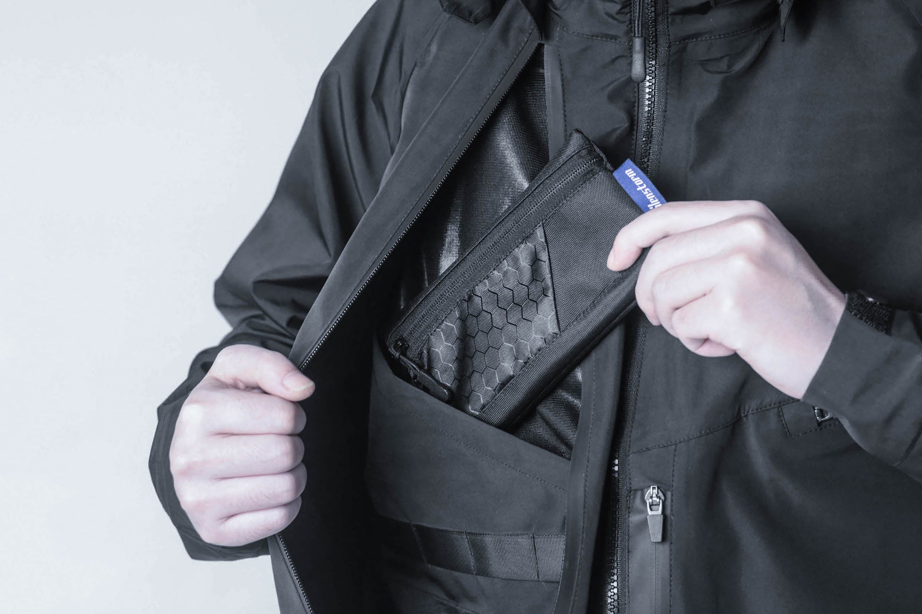 SILENSTORM Waterproof Double-Zip Multi-Pocket Jacket