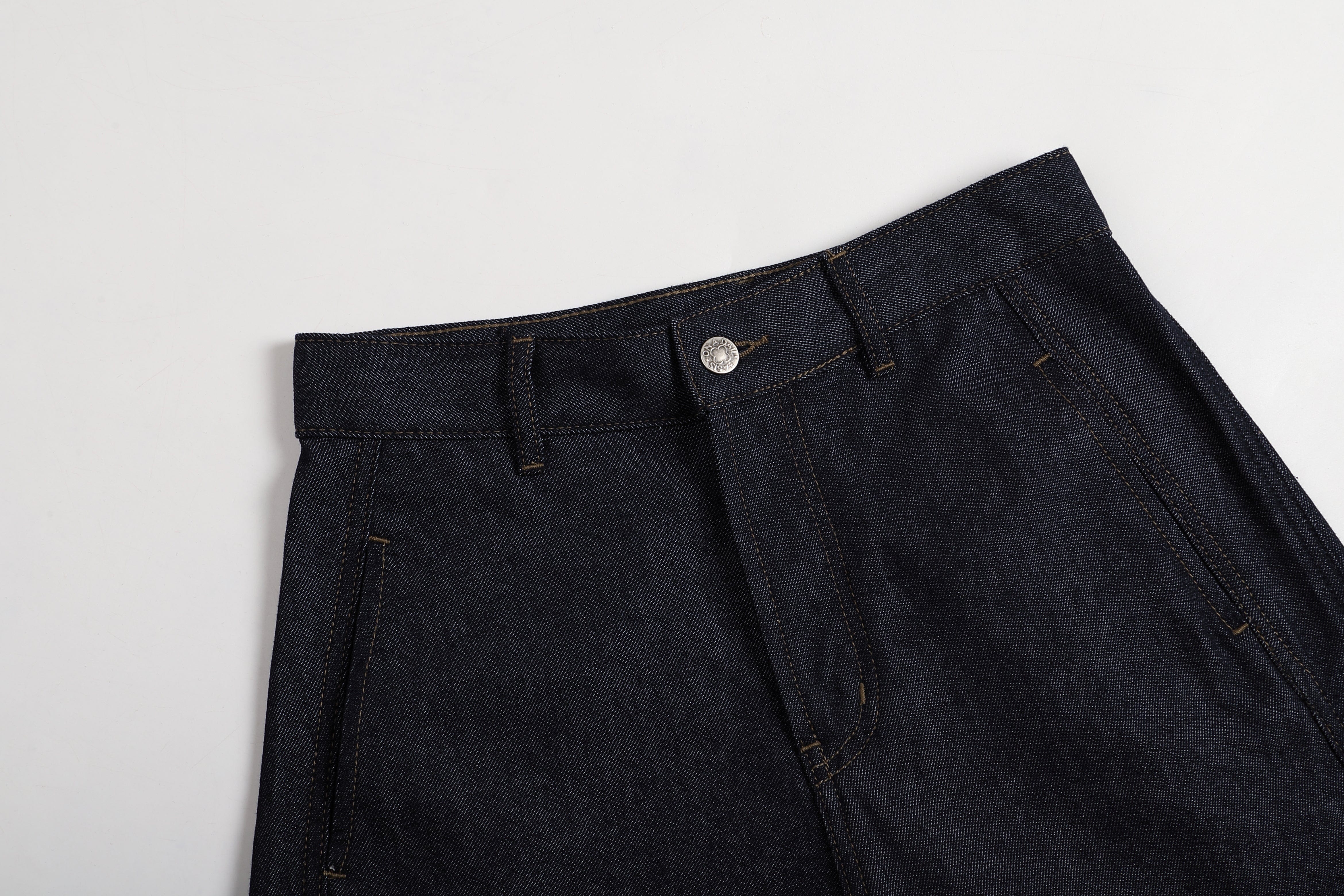 ONADAILYBASIS Essential Curved Paneled Raw Jeans