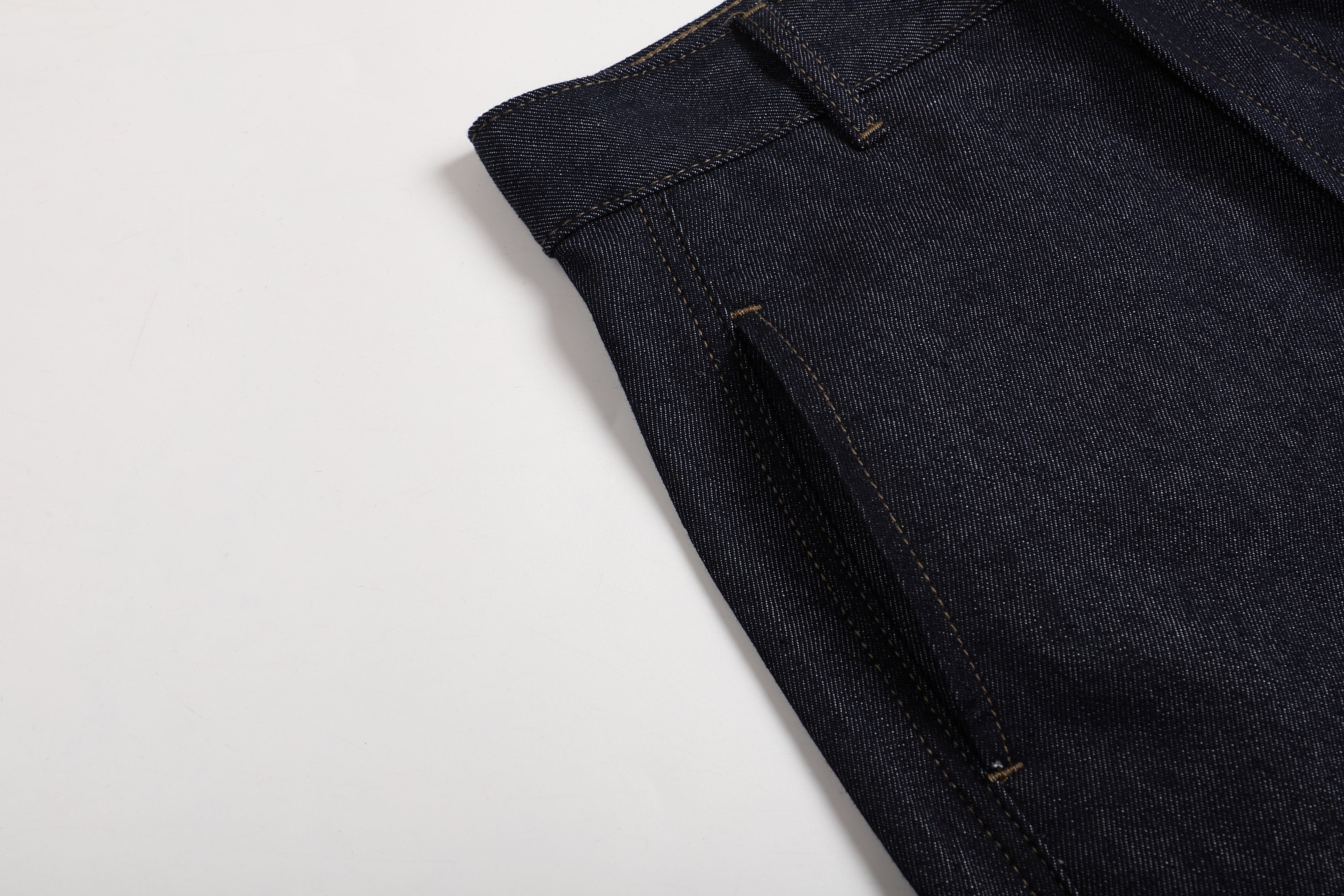ONADAILYBASIS Essential Curved Paneled Raw Jeans