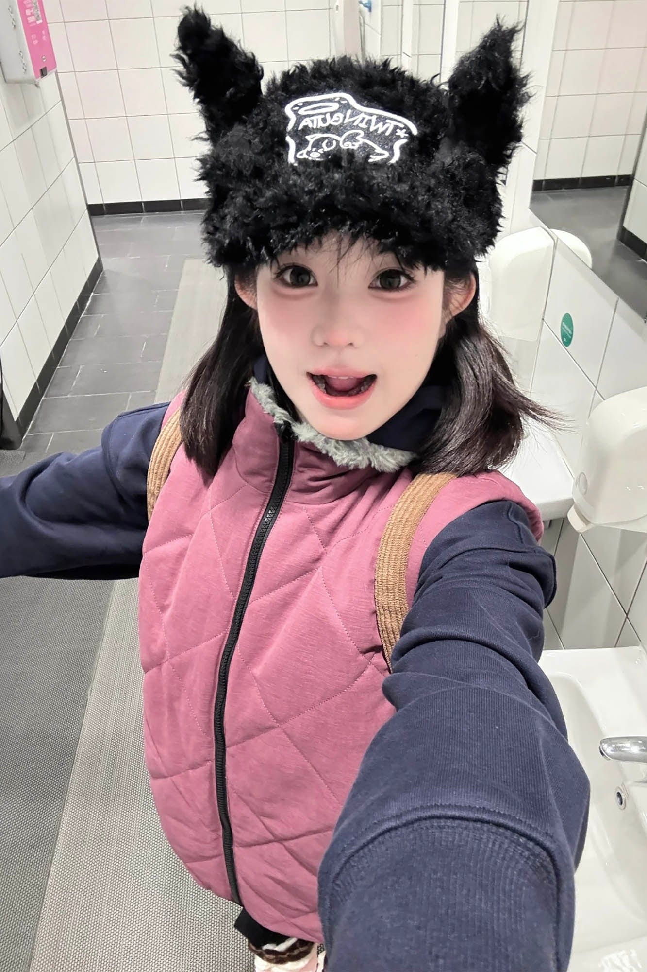 TWINBUTA Furry Ear Embroidered Cap Black