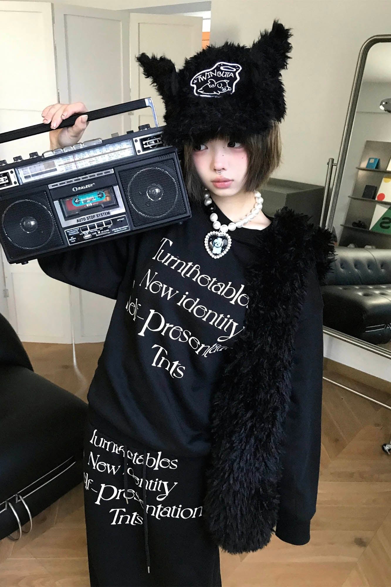 TWINBUTA Furry Ear Embroidered Cap Black