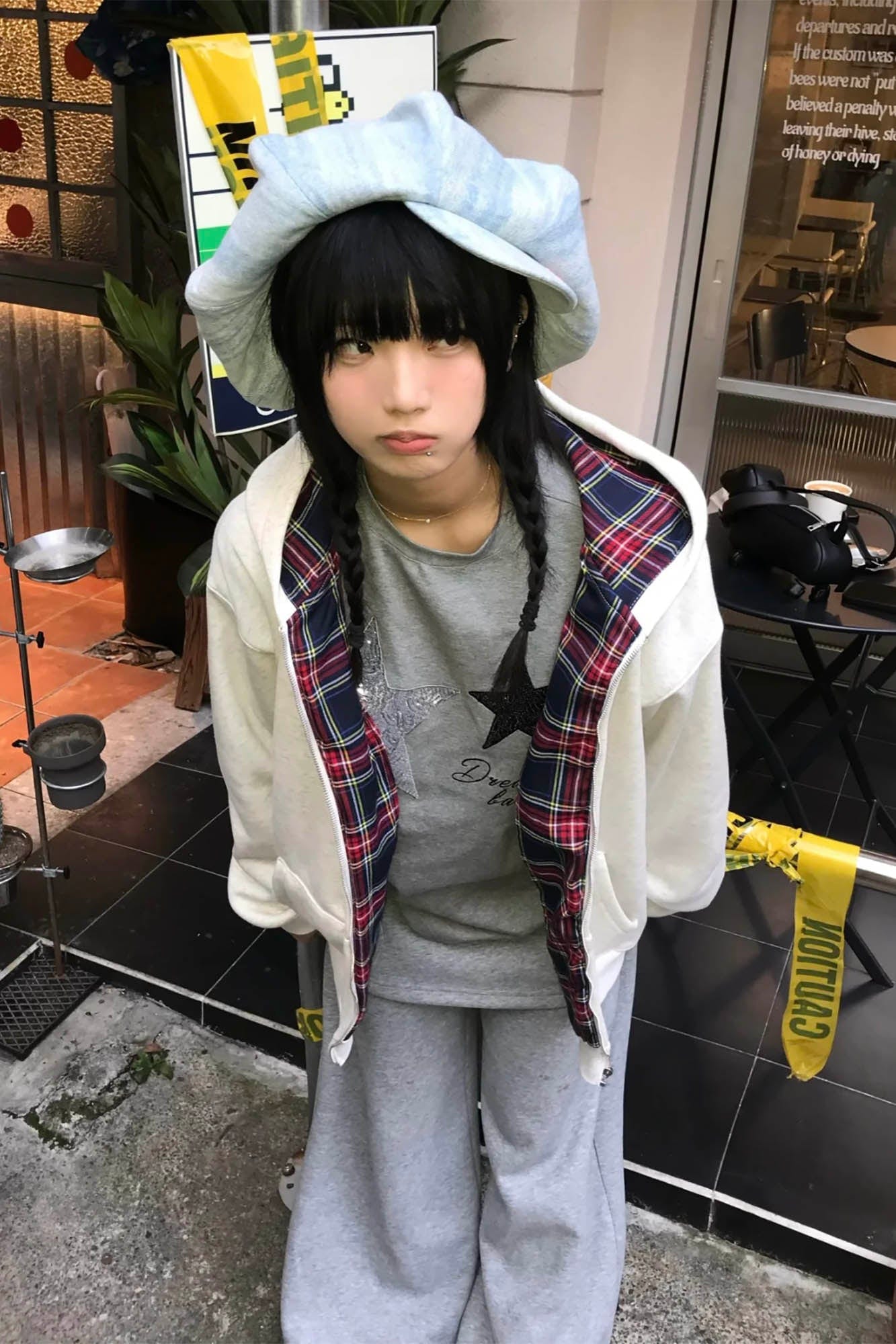 TWINBUTA Washed Embroidered Denim Newsboy Cap
