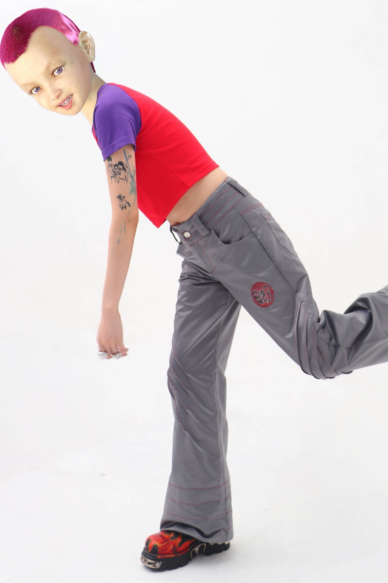 EMBRYO Four-Point Star Spliced Cropped Top