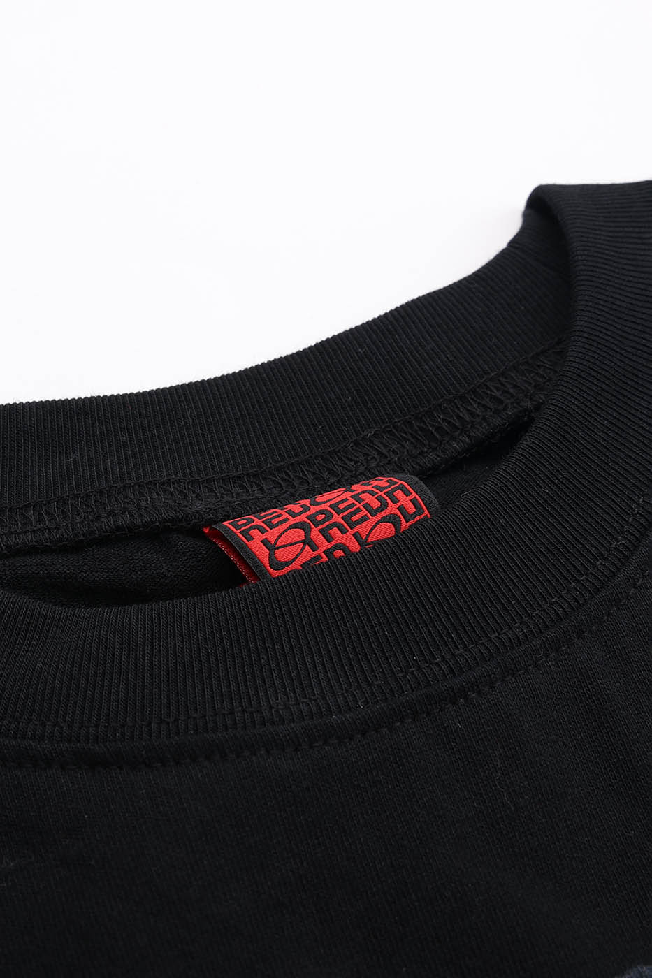 REDH Chinese Button Graphic T-shirt
