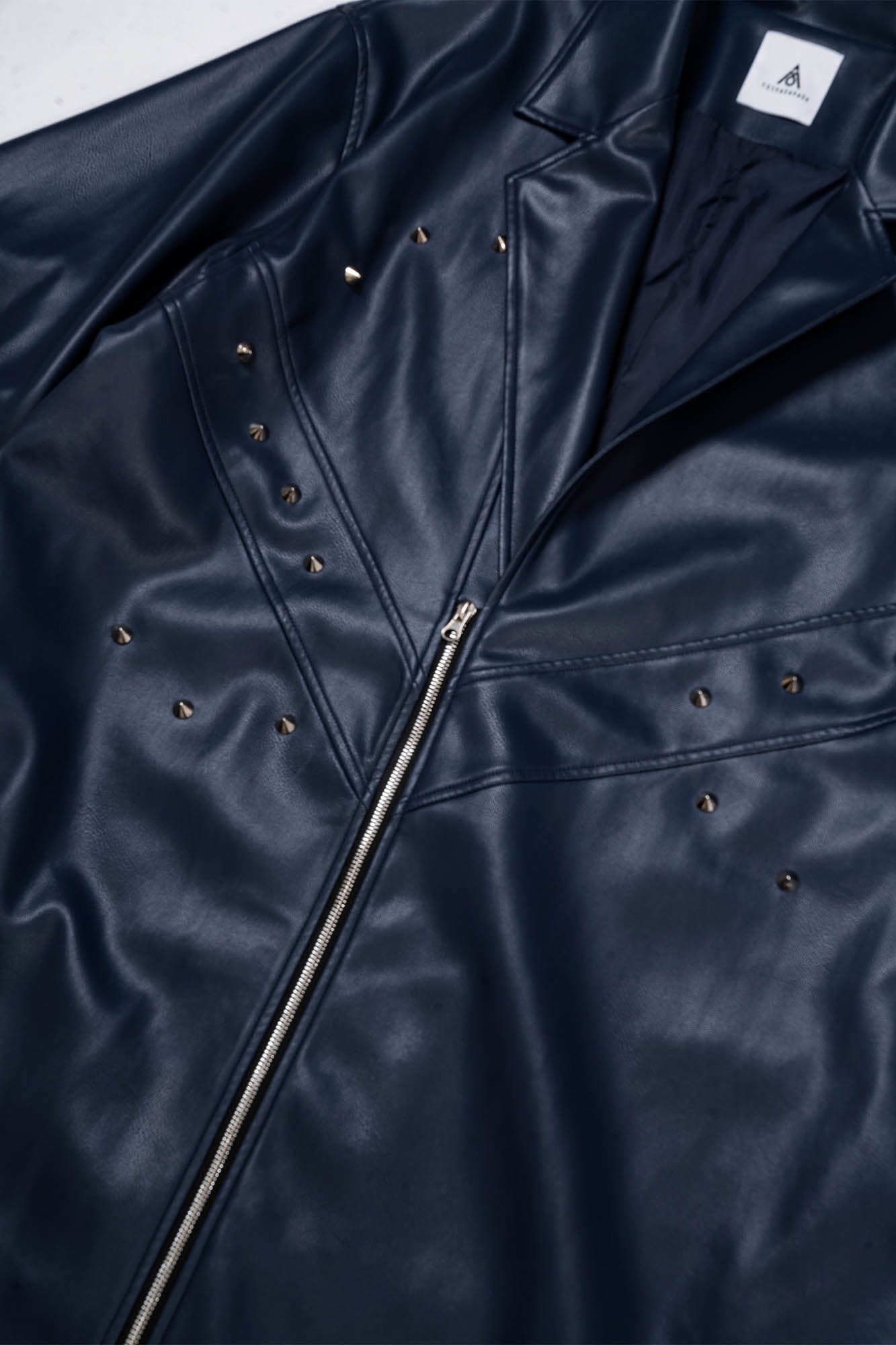 KADAKADA Zipper-Sleeve Rivet Oversized PU Coat