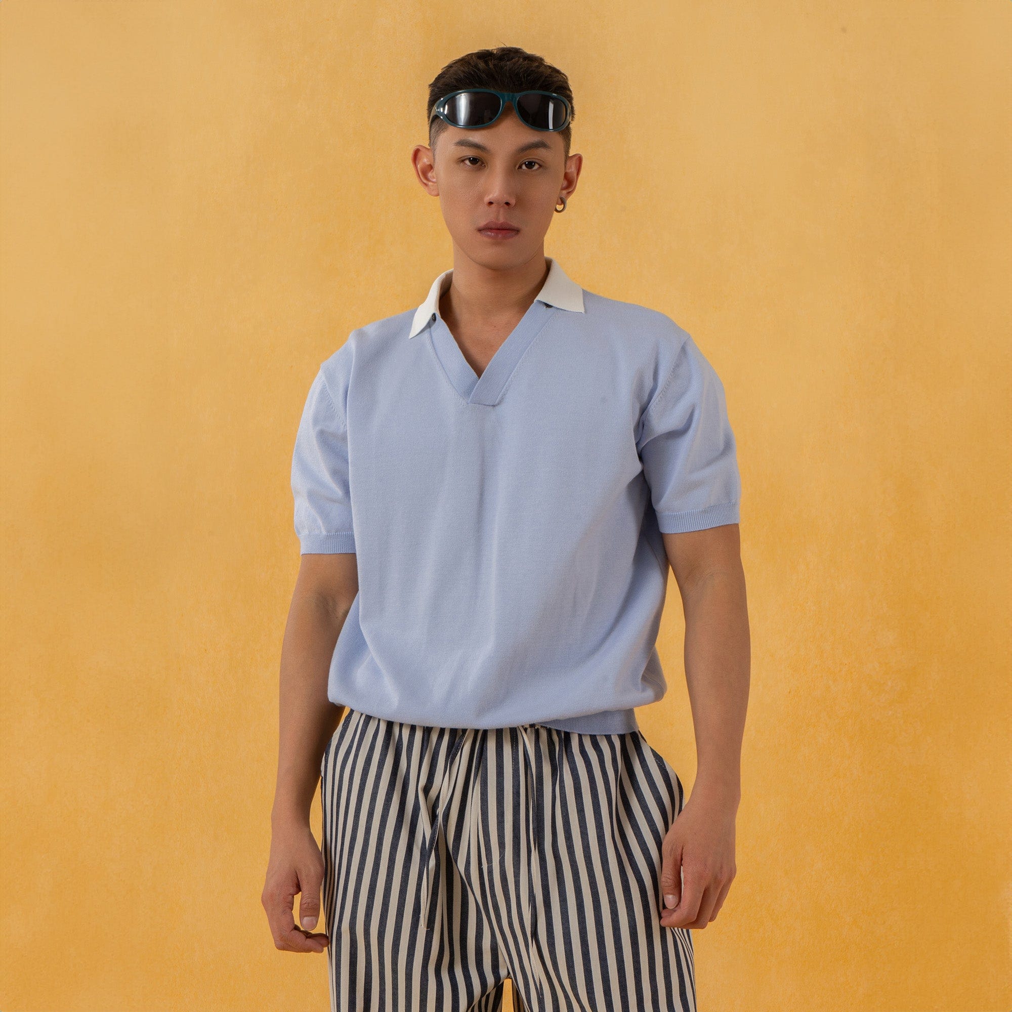 CLP V-Neck Detachable Collar Knitted Tee