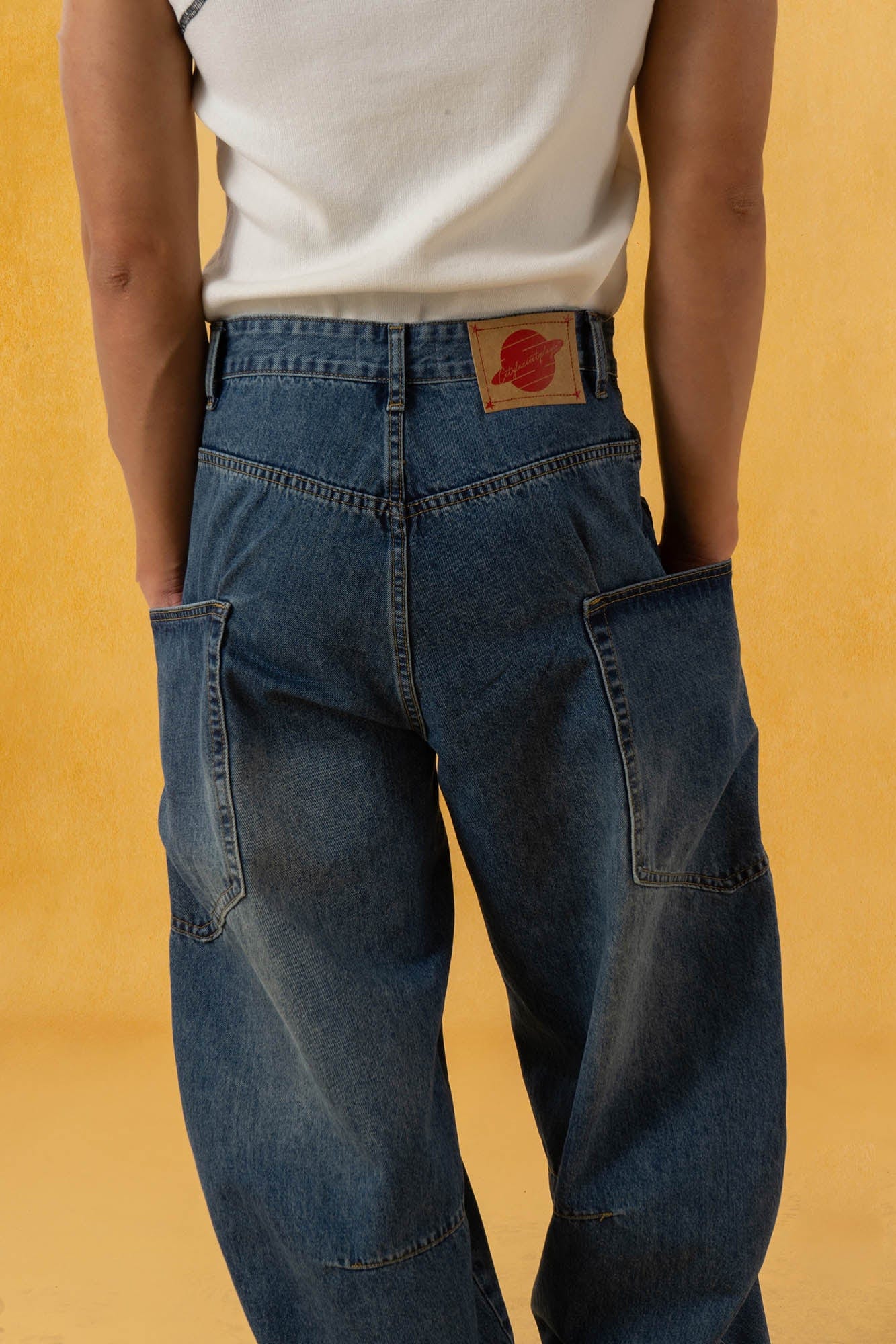CLP Spliced Big-Pocket Curved Jeans