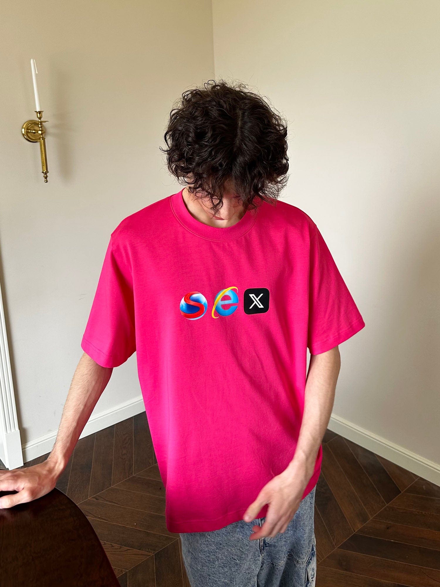 SOURPLUM Browser Icons Graphic T-Shirt