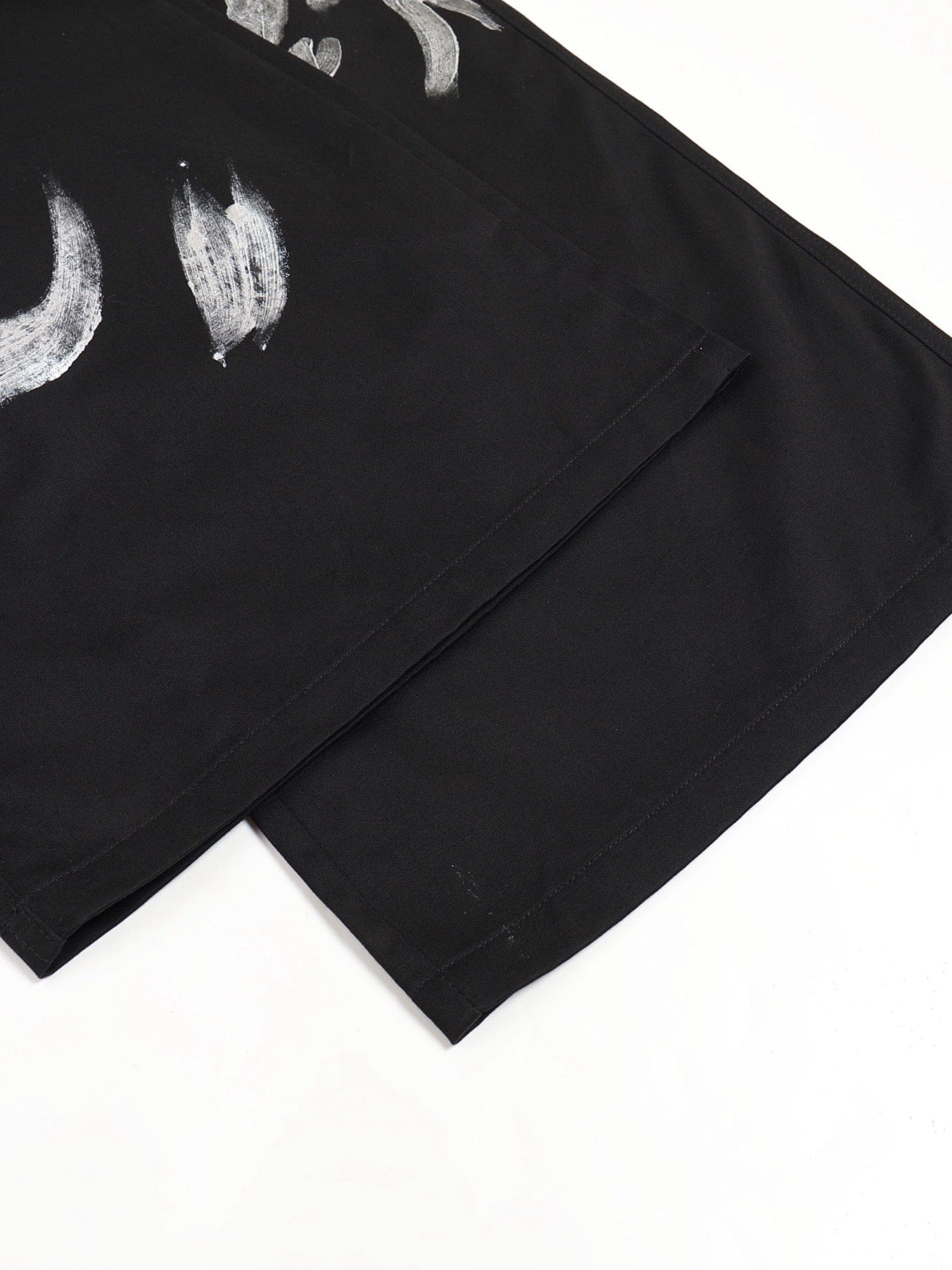 DND4DES Multi-Layered Striped Graffiti Cargo Pants