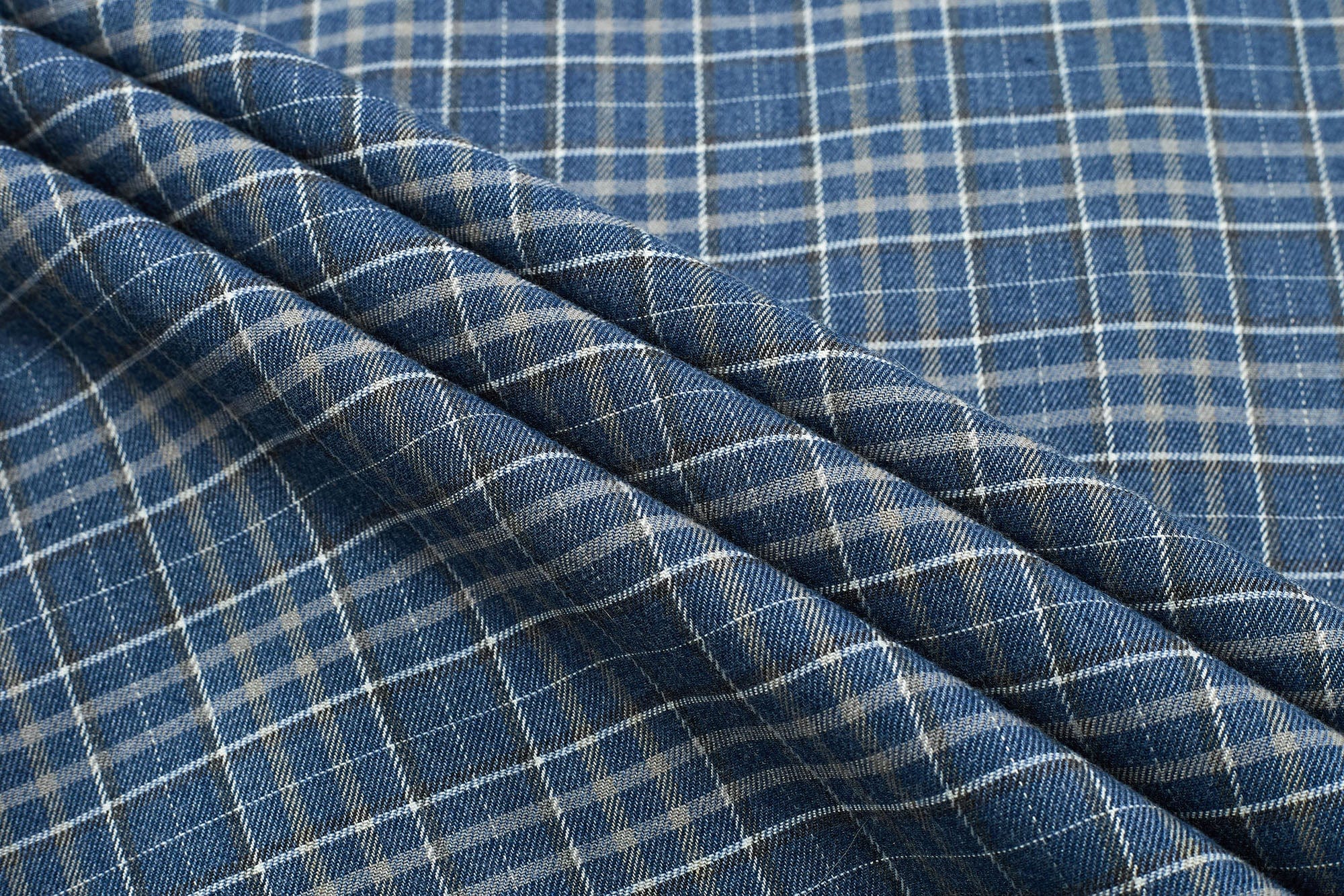 ESAIAS Plaid Layered Raw-Edge Half Shirt Blue