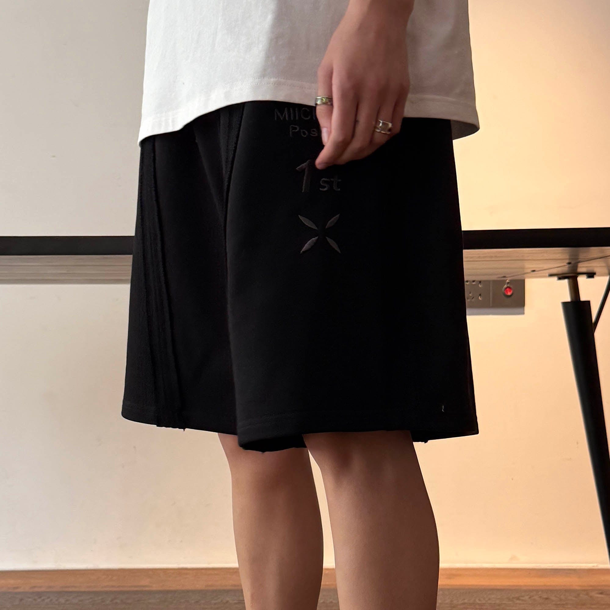 MIICHOUS Frayed Spliced Elastic Shorts