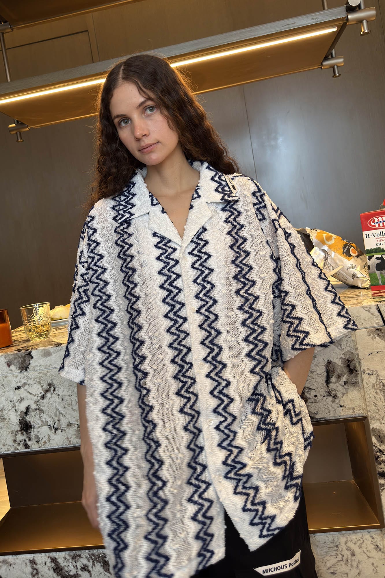 MIICHOUS Geometric Ripple Jacquard Oversized Half Shirt