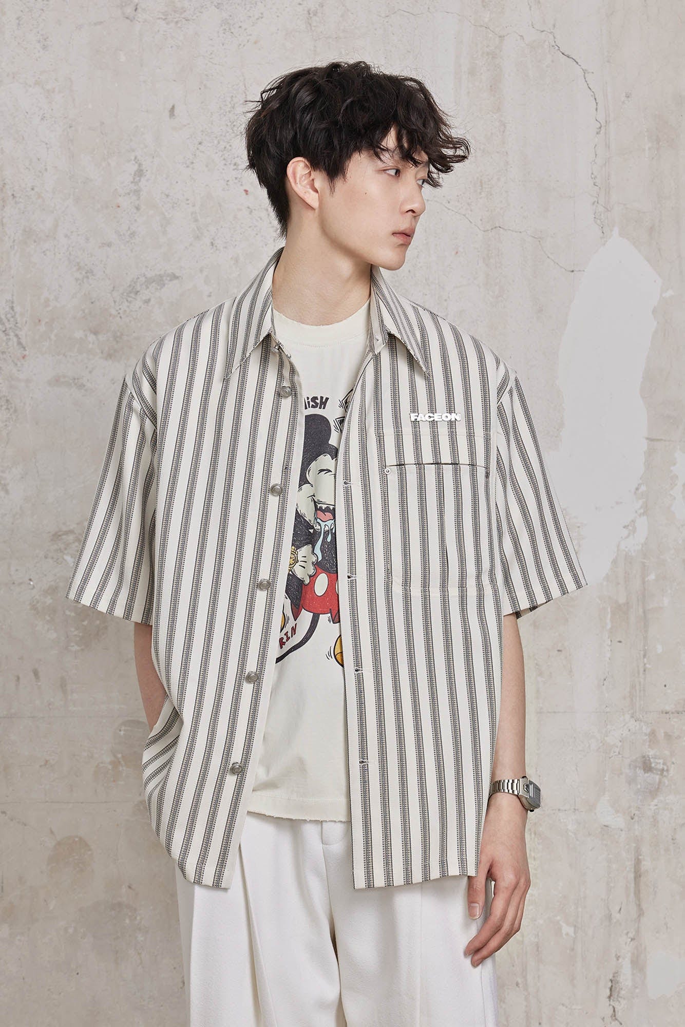 FACEONLAB Retro Textured Contrast Stripe Half Shirt