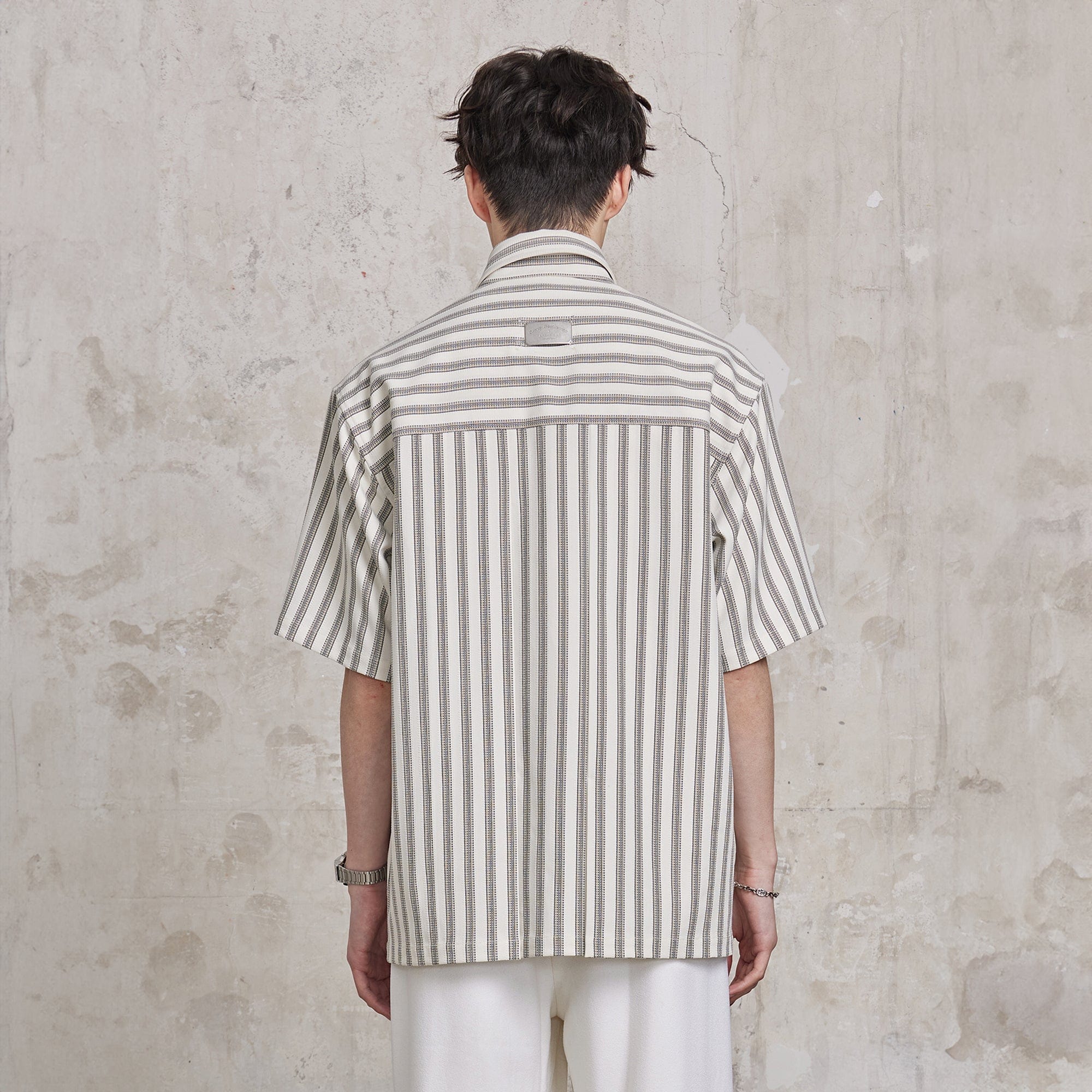 FACEONLAB Retro Textured Contrast Stripe Half Shirt