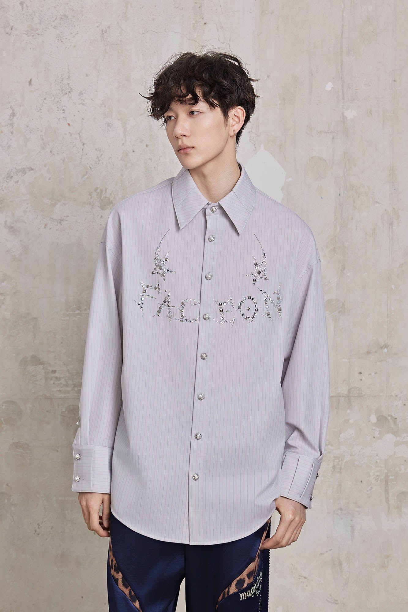 FACEONLAB Pinstriped Rivet Diamond Shirt