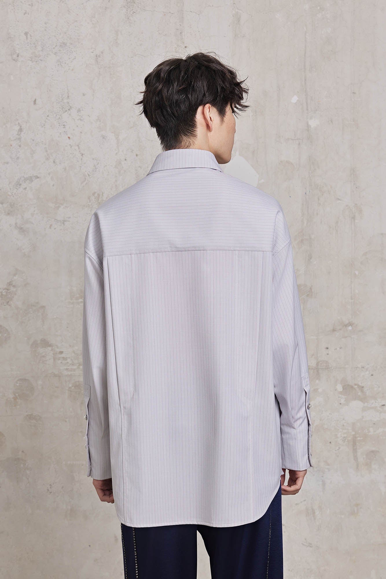 FACEONLAB Pinstriped Rivet Diamond Shirt