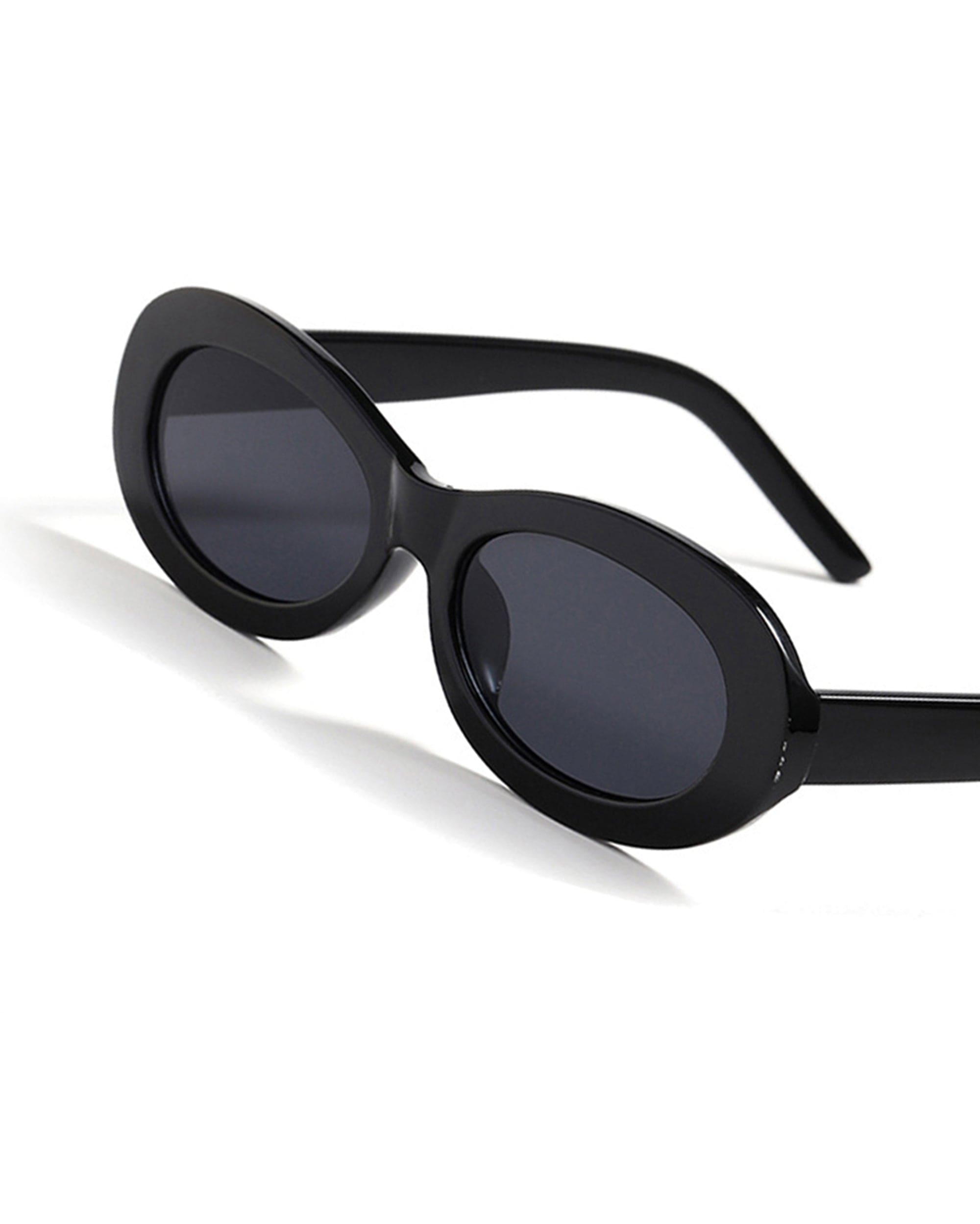 DAMAGE ASIA OPTICALS The Oval Sunglasses
