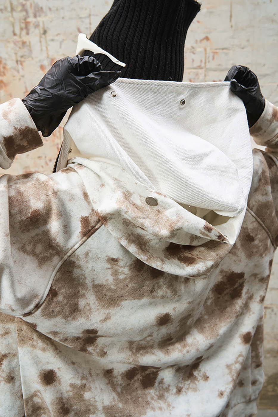 RELABEL Washed Cement-Dyed Double-Hat Zip-Up Hoodie