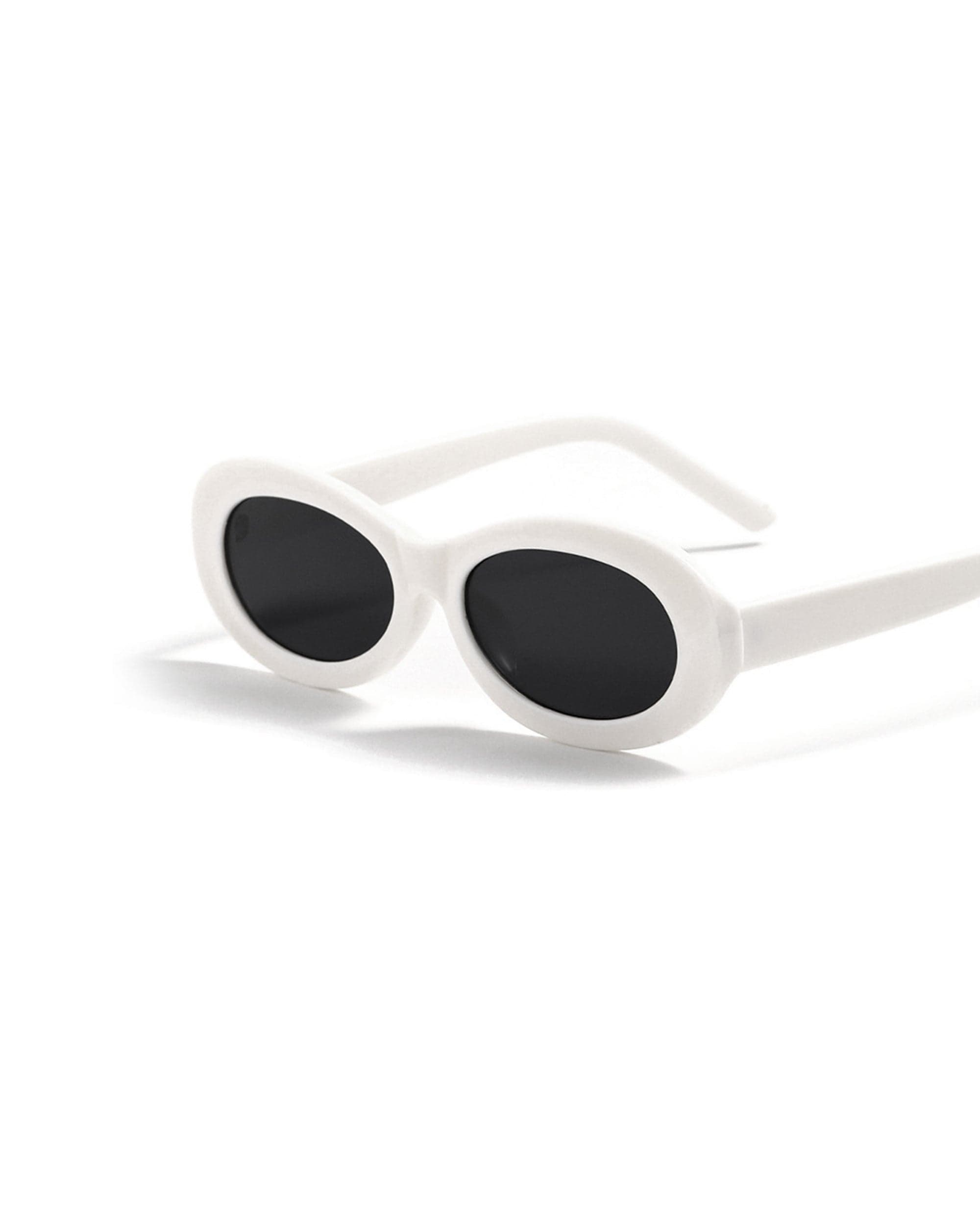 DAMAGE ASIA OPTICALS The Oval Sunglasses