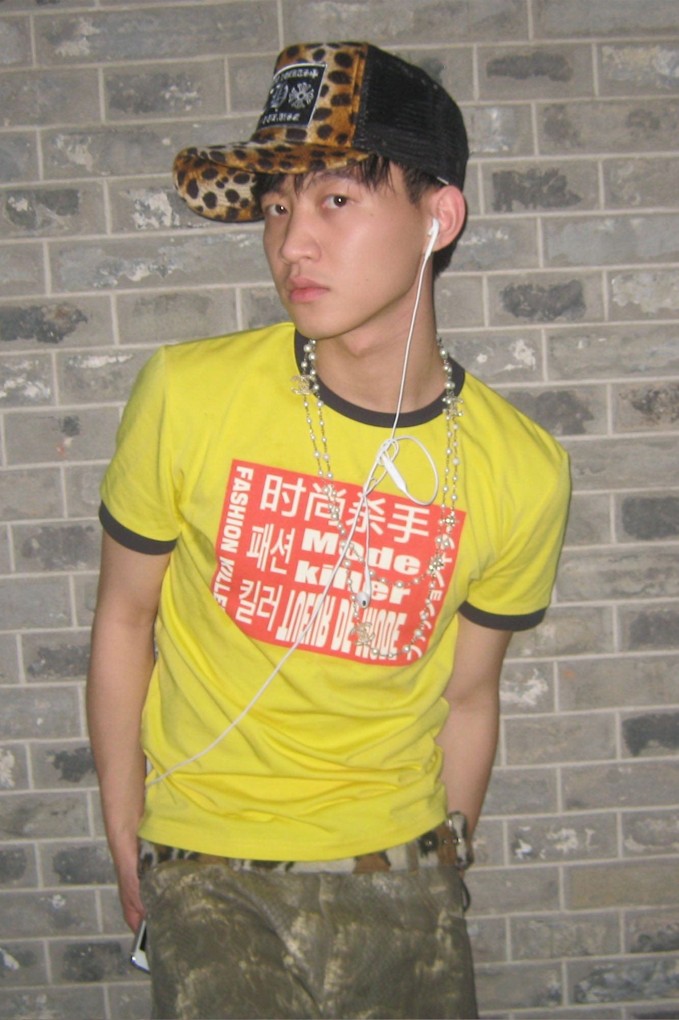 VINKID Fashion Killer Graphic Trim T-Shirt