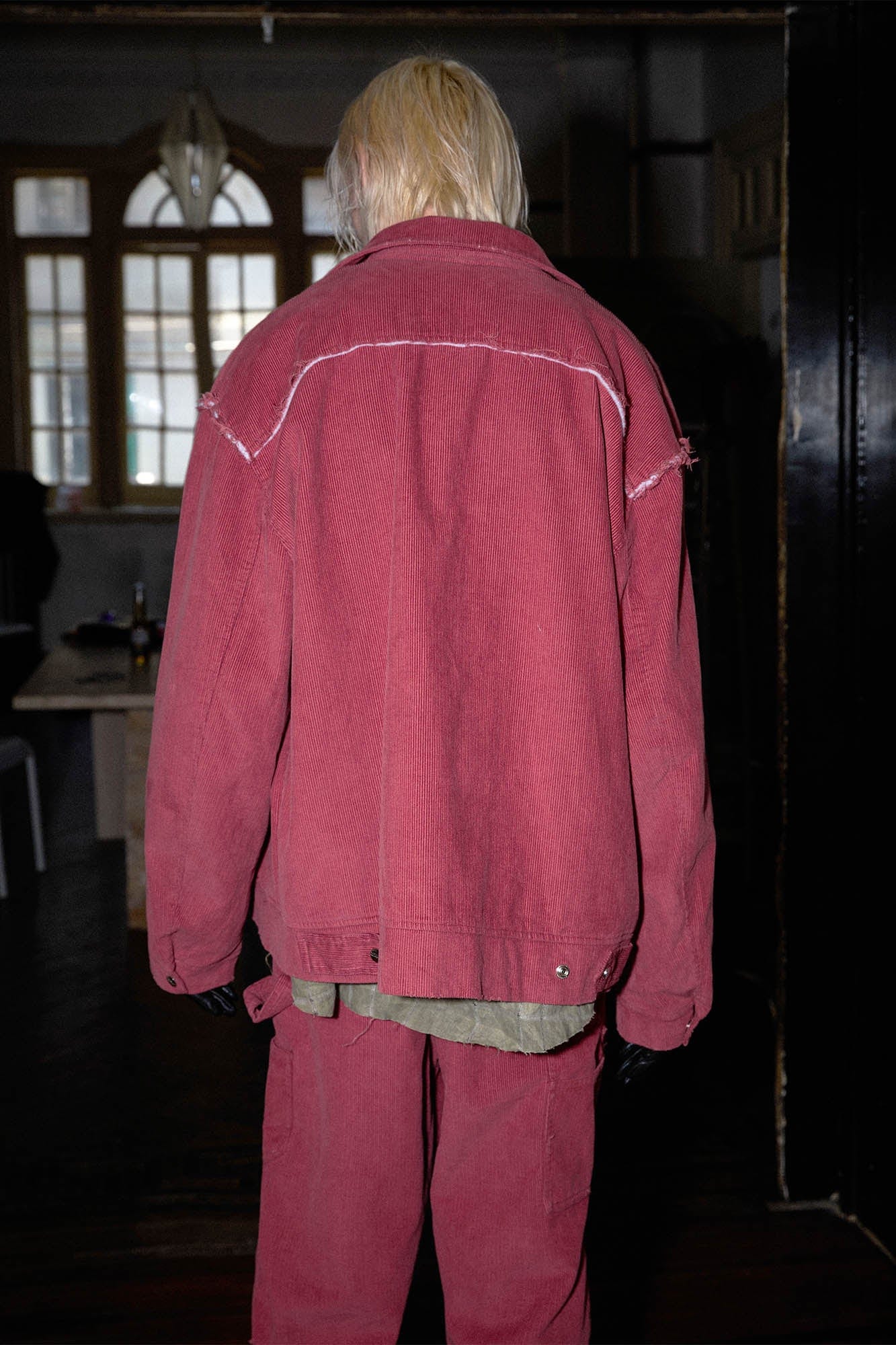 RICHILL Frayed Shoulder Corduroy Jacket