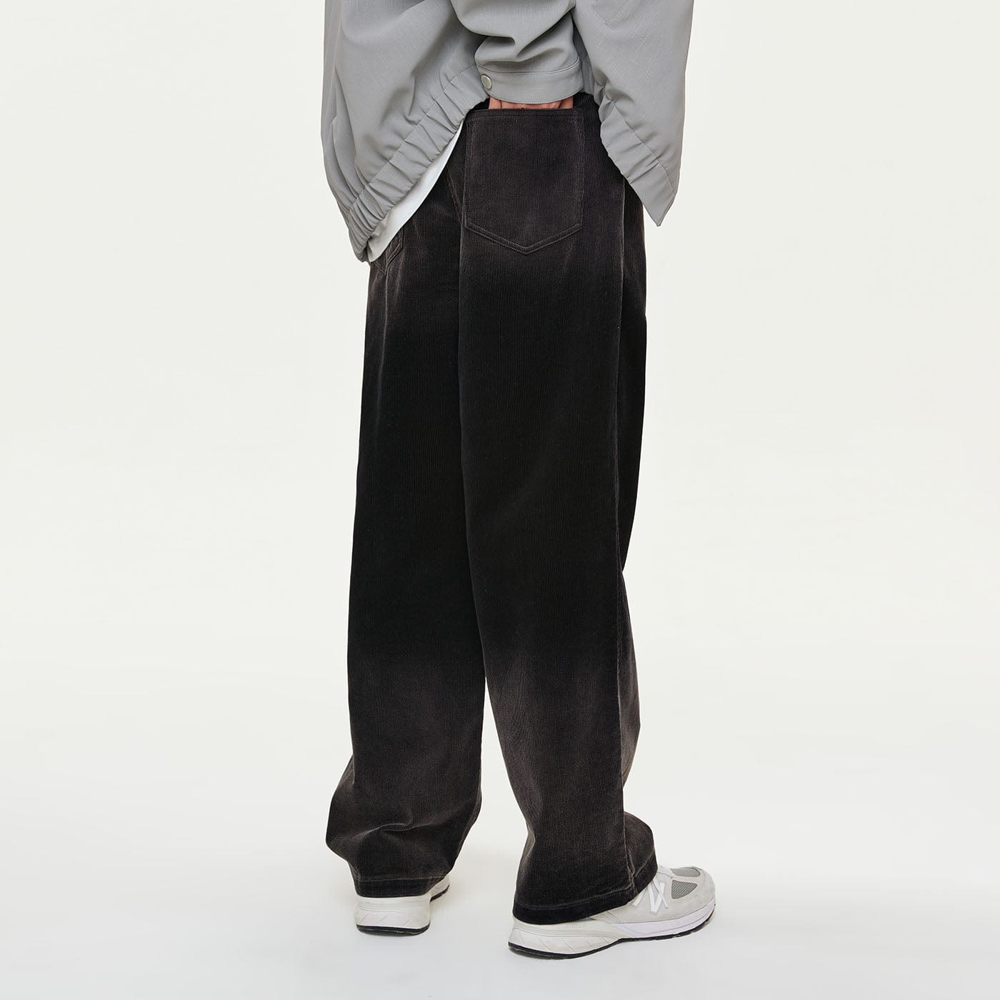 CONKLAB Creased Gradient Straight Pants