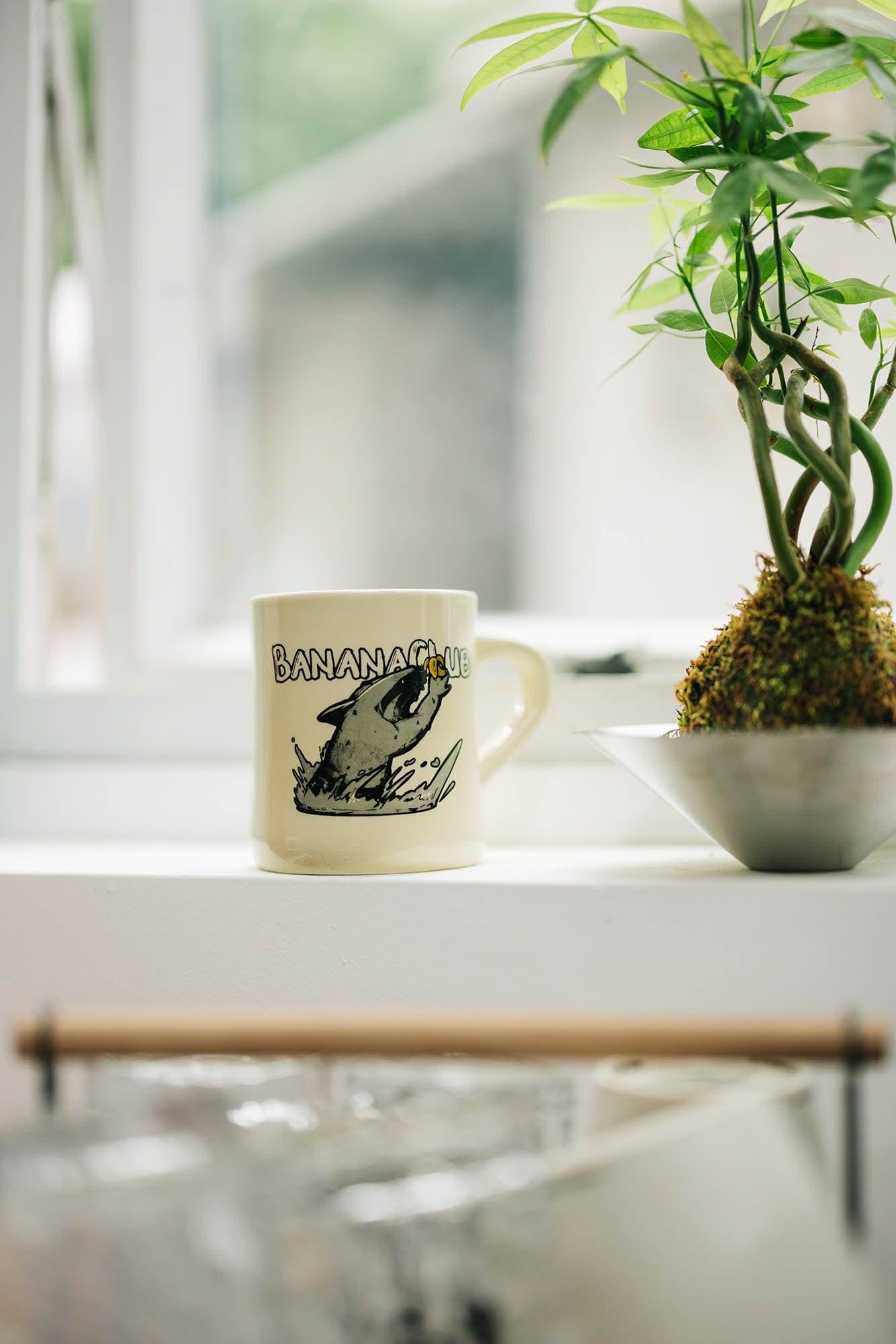 BANANA CLUB Shark Mug