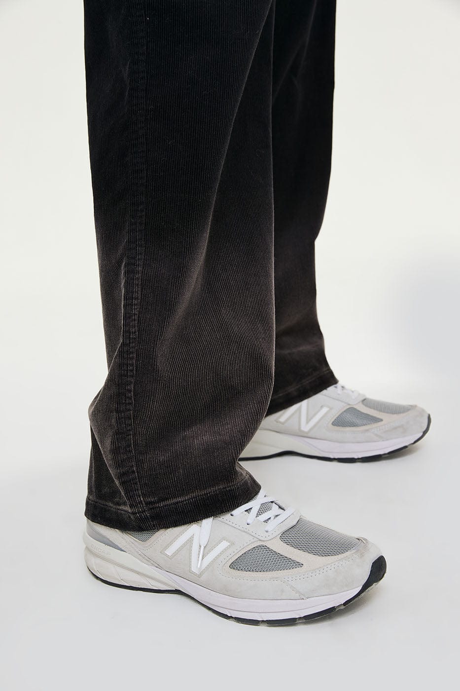 CONKLAB Creased Gradient Straight Pants