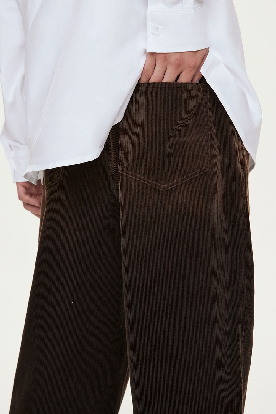 CONKLAB Creased Gradient Straight Pants