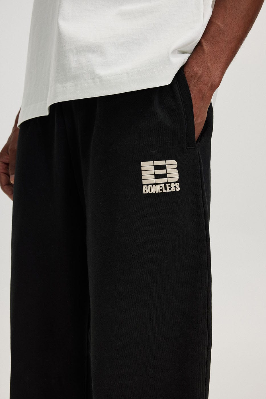 BONELESS Plaid B LOGO Jogger