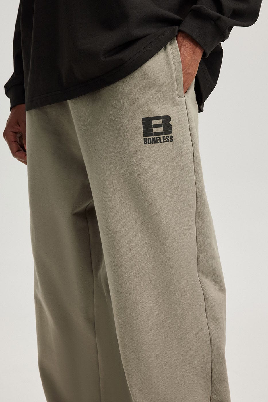 BONELESS Plaid B LOGO Jogger