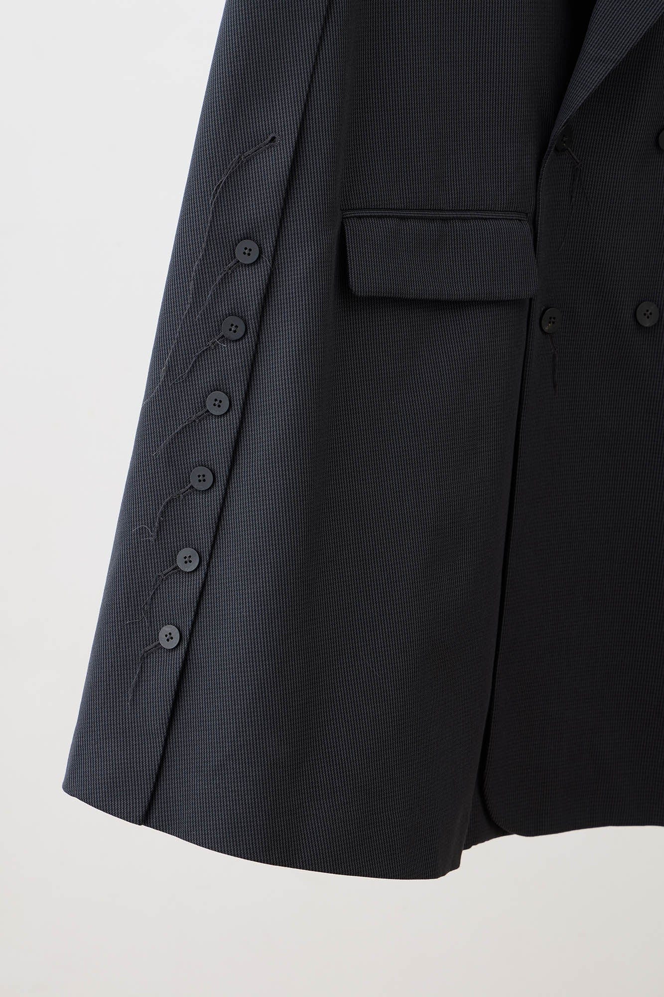 ILNya Nieternite Nifutur Mini Houndstooth Peak Lapel Slit Cape Coat