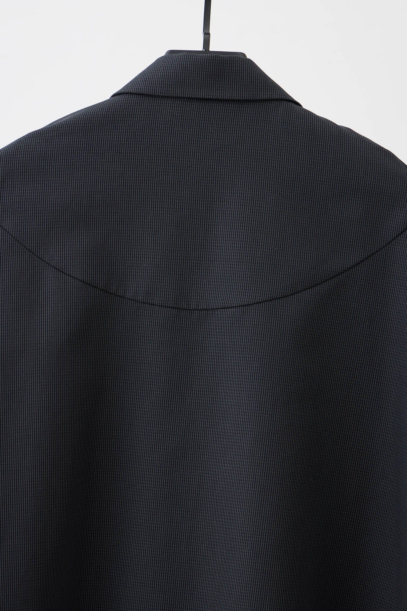 ILNya Nieternite Nifutur Mini Houndstooth Peak Lapel Slit Cape Coat
