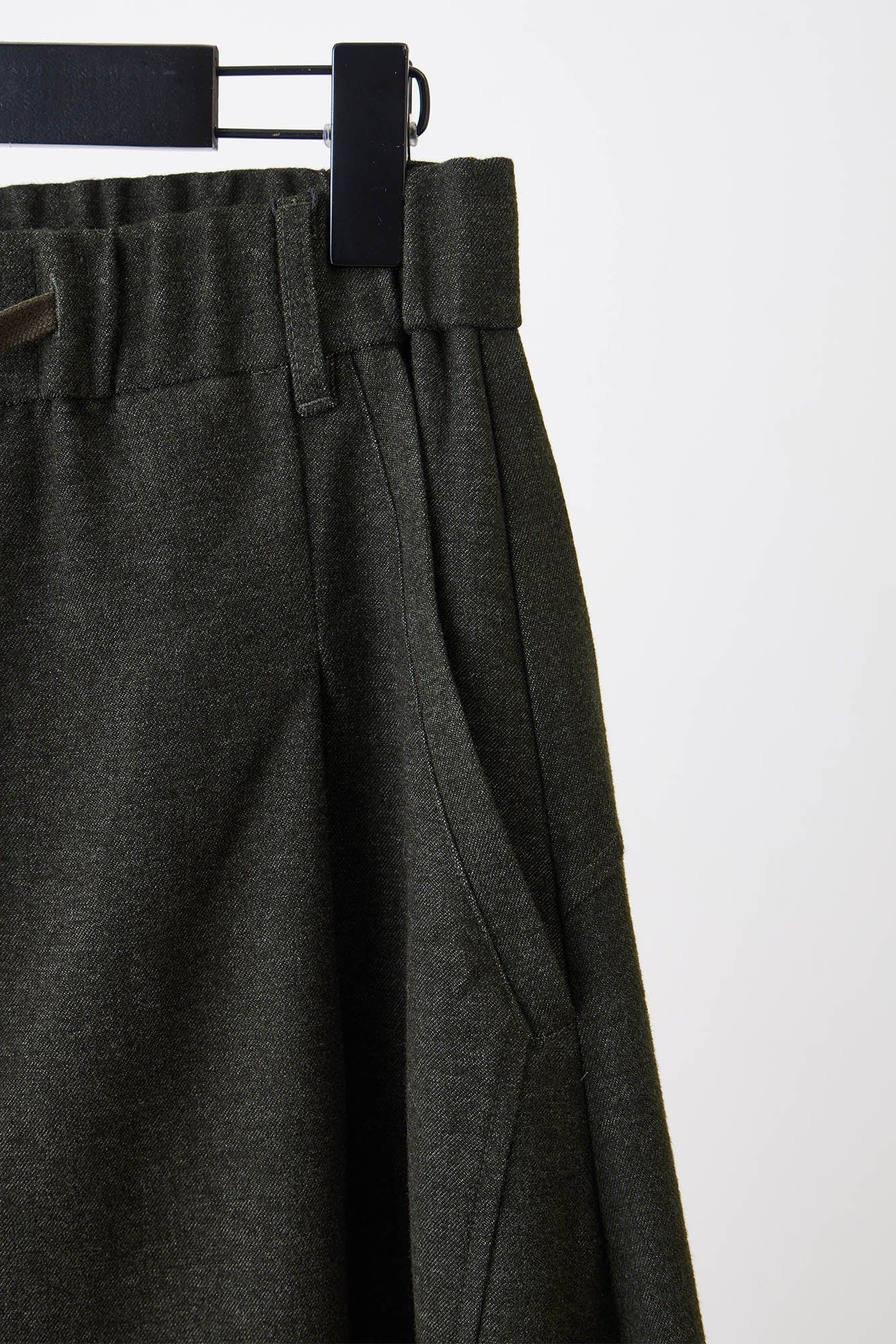 ILNya Nieternite Nifutur Slanted Spliced Drawstring Wide-Leg Pants