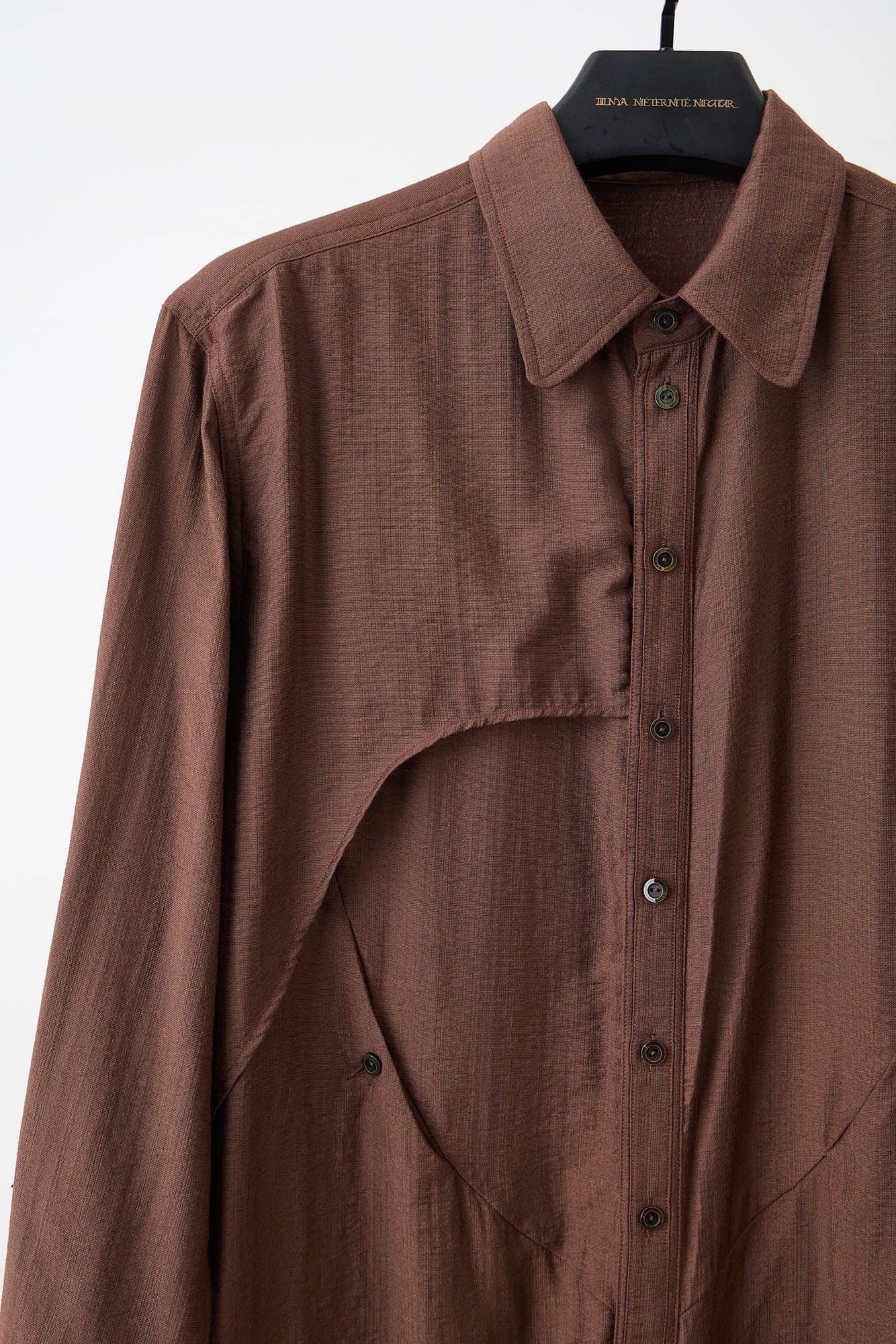 ILNya Nieternite Nifutur Arc Spliced Draped Long Shirt Burgundy