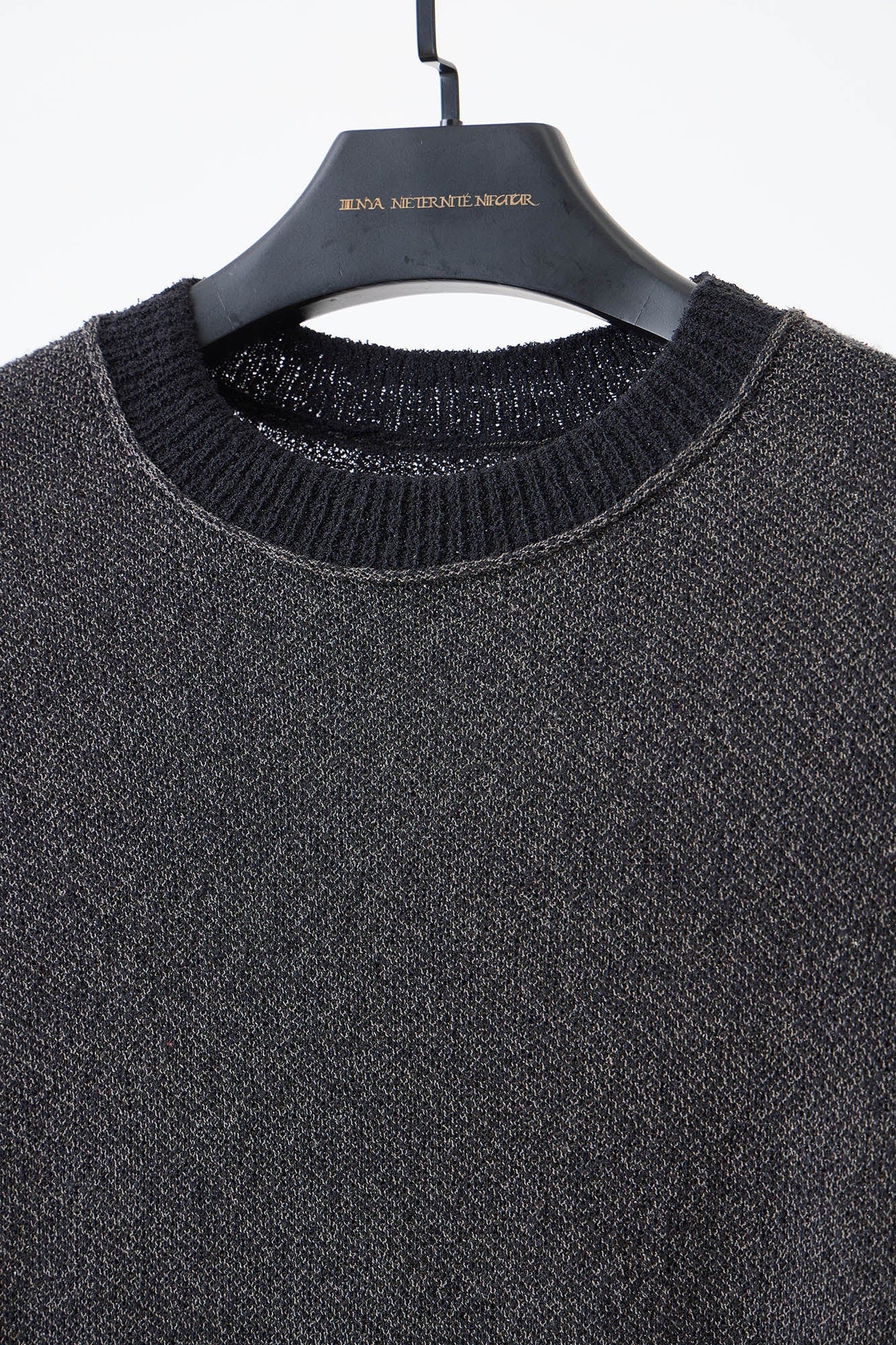 ILNya Nieternite Nifutur Reversible Knit T-Shirt