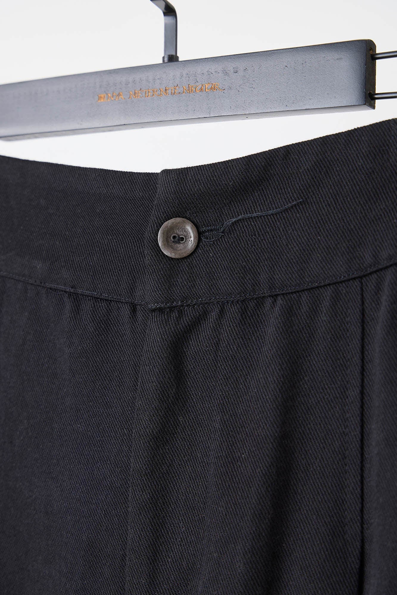 ILNya Nieternite Nifutur Draped Big-Pocket Wide-Leg Cargo Pants