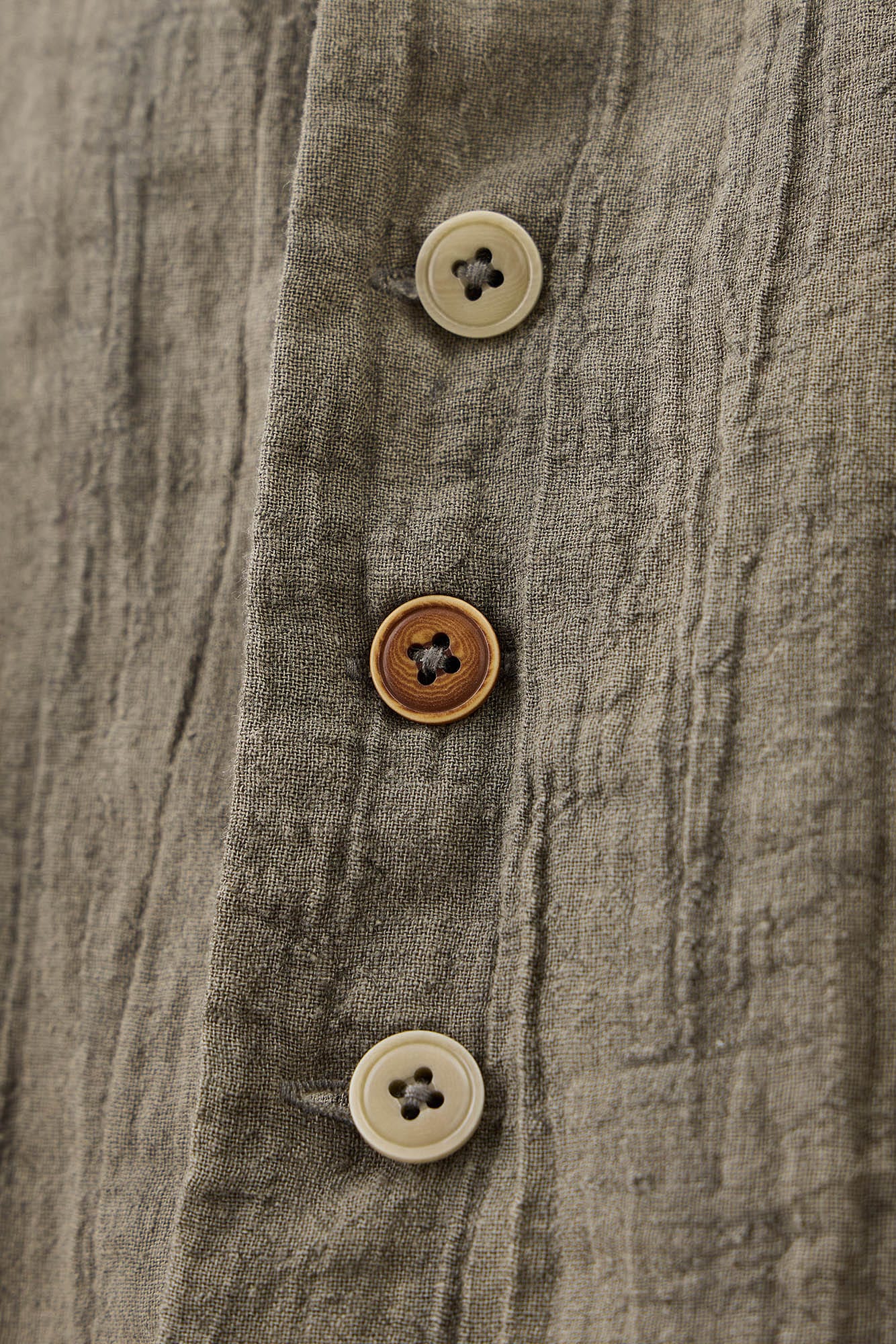 ILNya Nieternite Nifutur Crinkled Layered-Vest Long Shirt