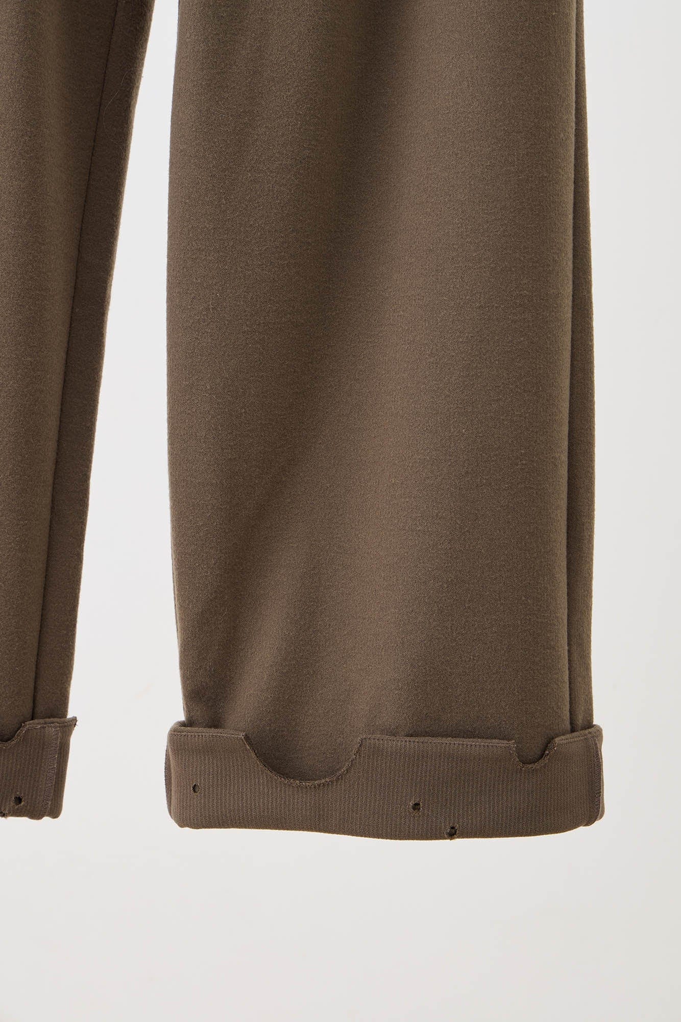 ILNya Nieternite Nifutur Distressed Hem Asymmetrical Fly Trousers