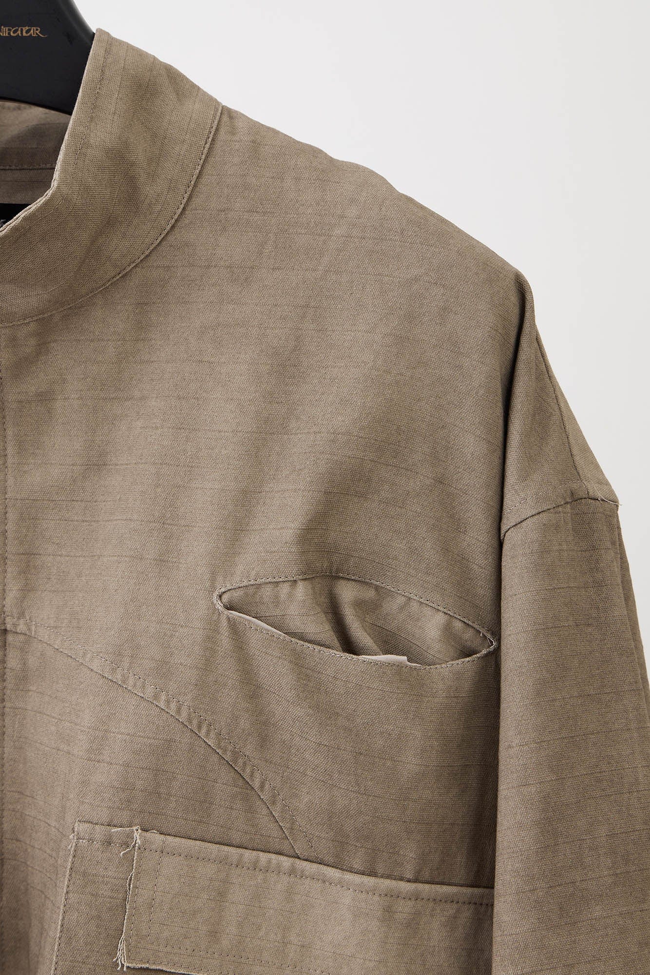 ILNya Nieternite Nifutur Arc Spliced Layered Raw-Edge Utility Jacket